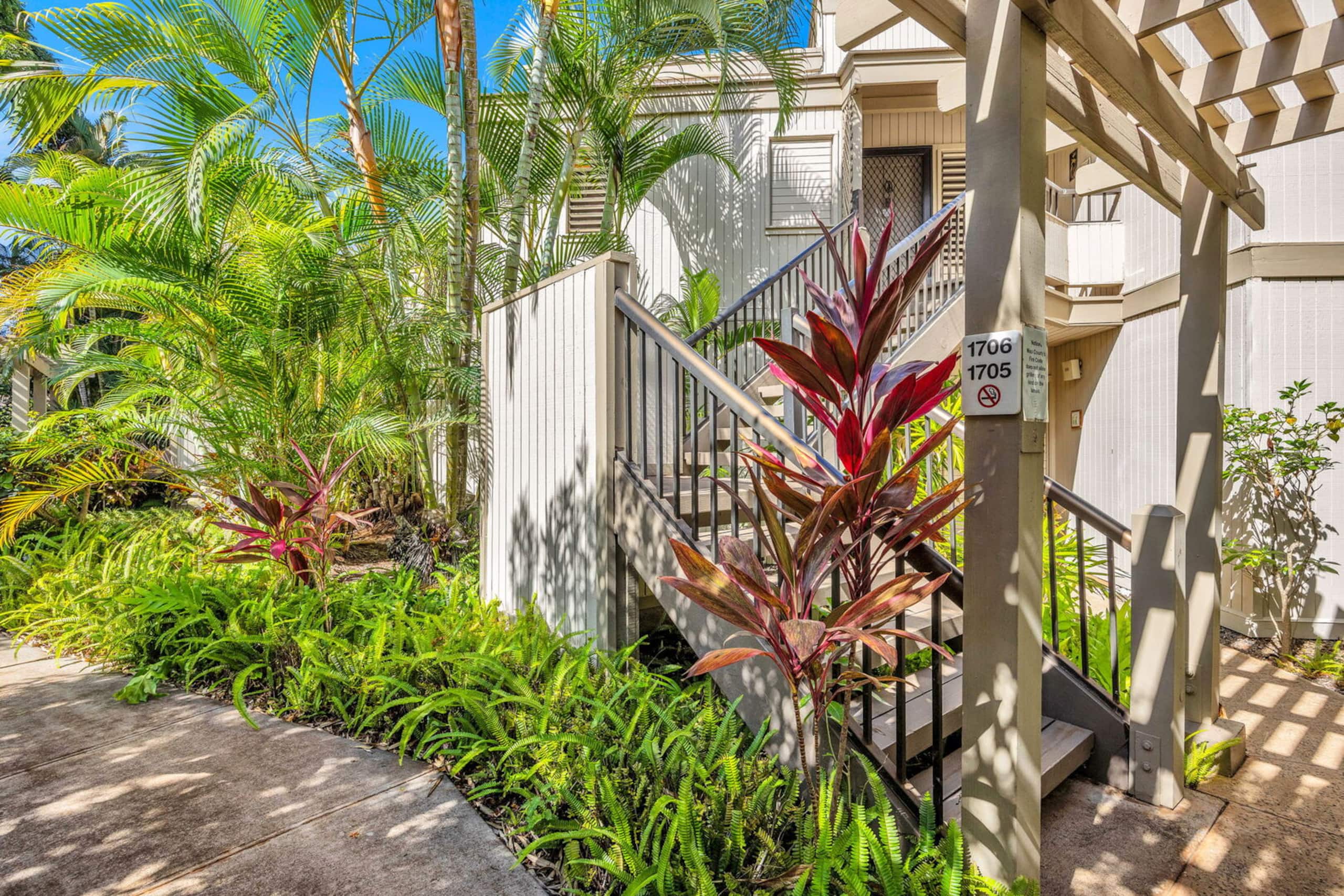 Condo in Kihei · ★4.33 · 2 bedrooms · 4 beds · 2 baths - Image 36
