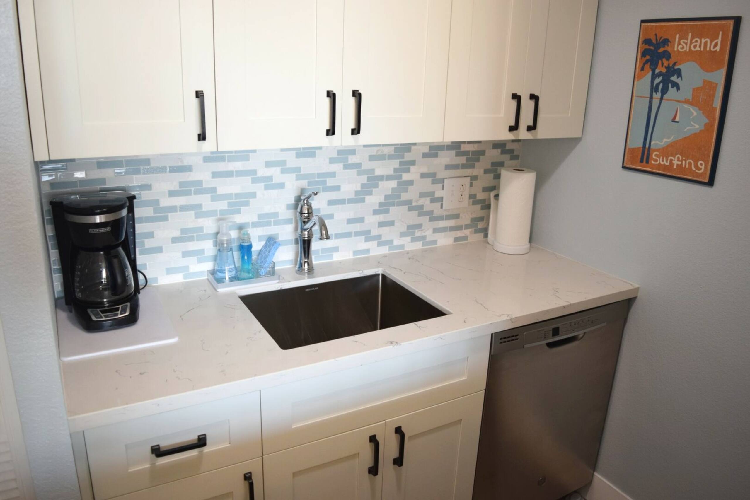 Condo in Kihei · ★5.0 · 1 bedroom · 2 beds · 1 private bath - Image 8