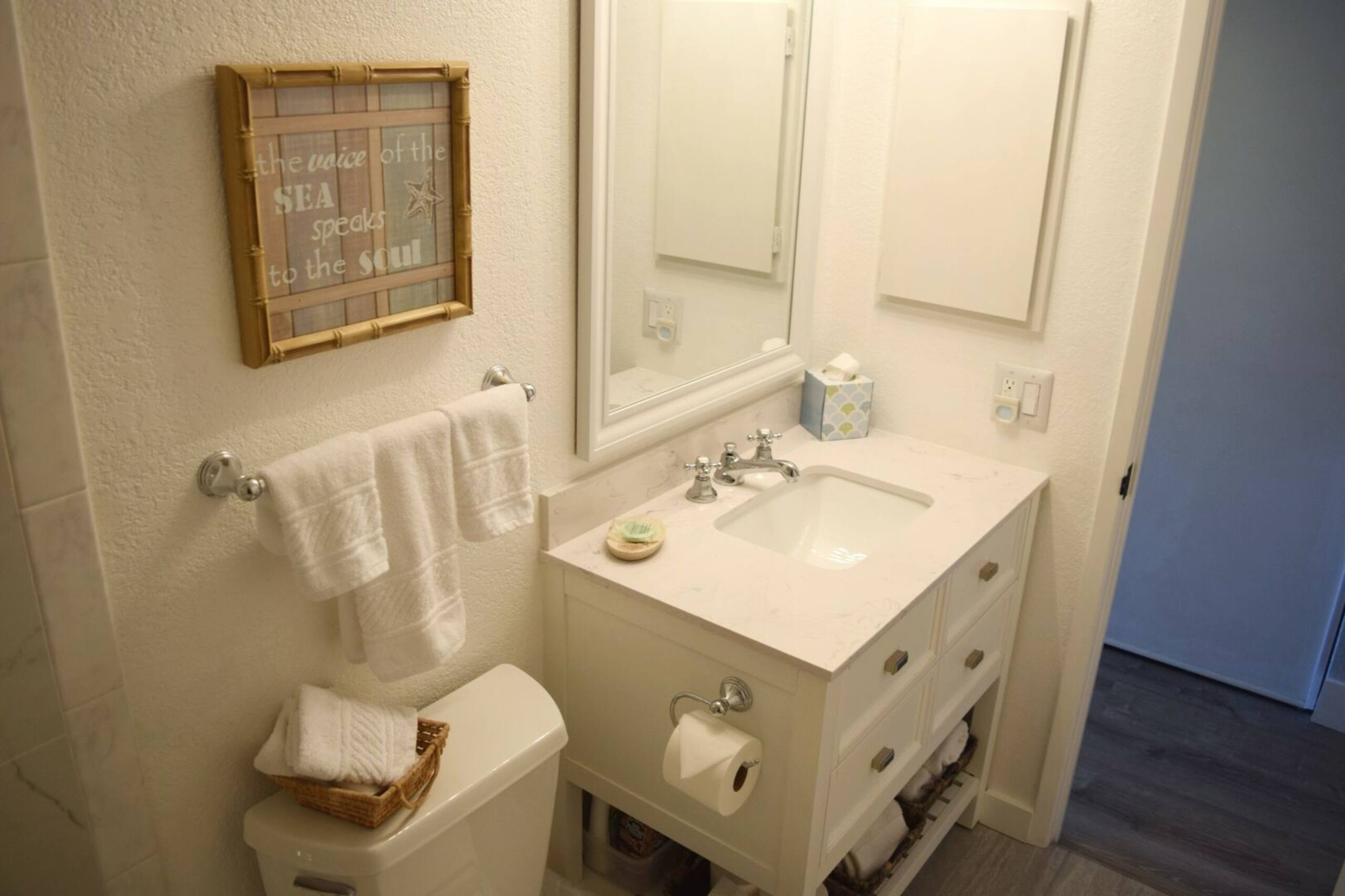 Condo in Kihei · ★5.0 · 1 bedroom · 2 beds · 1 private bath - Image 15