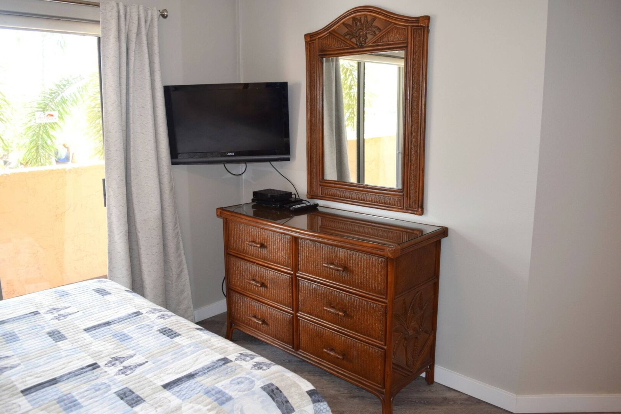 Condo in Kihei · ★4.64 · 2 bedrooms · 4 beds · 2 baths - Image 10