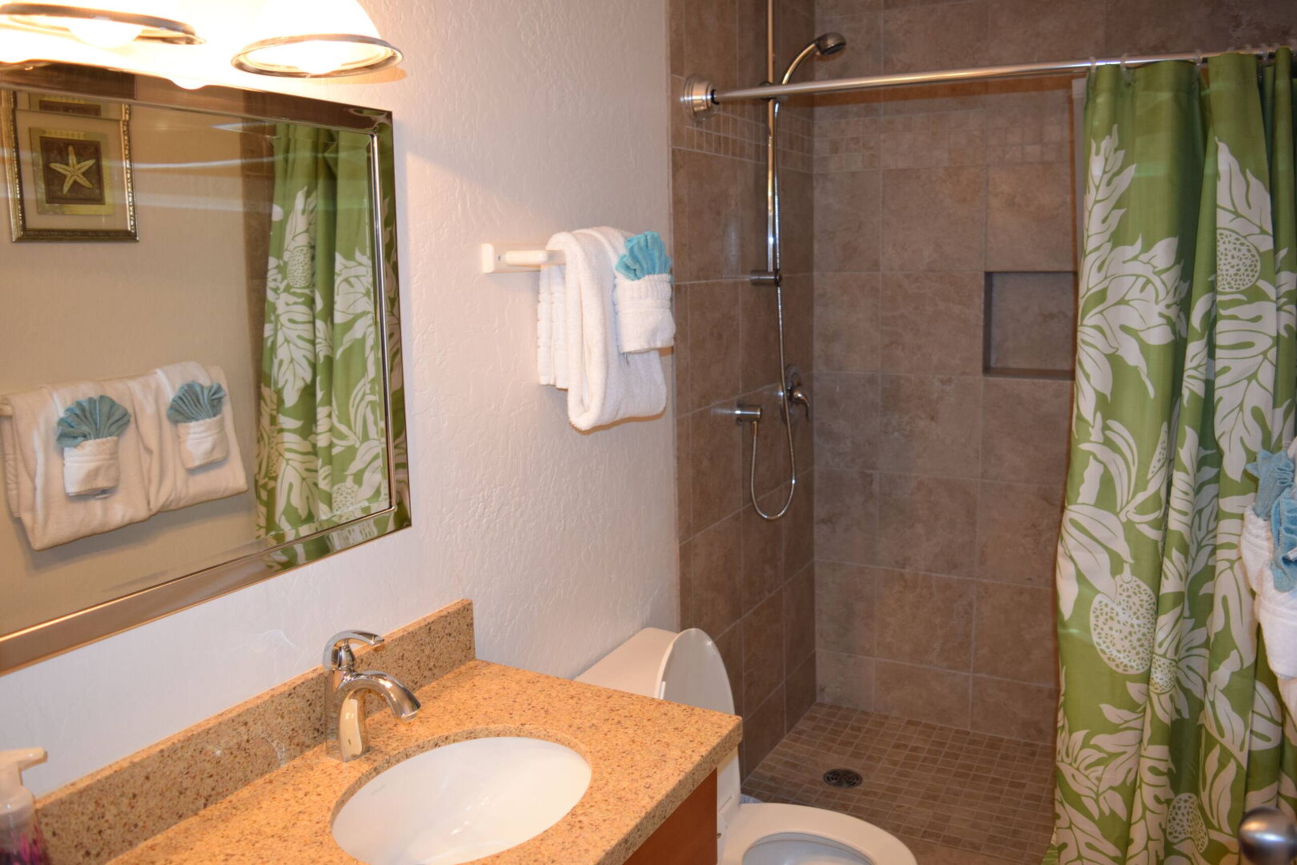 Condo in Kihei · ★4.14 · 1 bedroom · 1 bed · 1 bath - Image 11