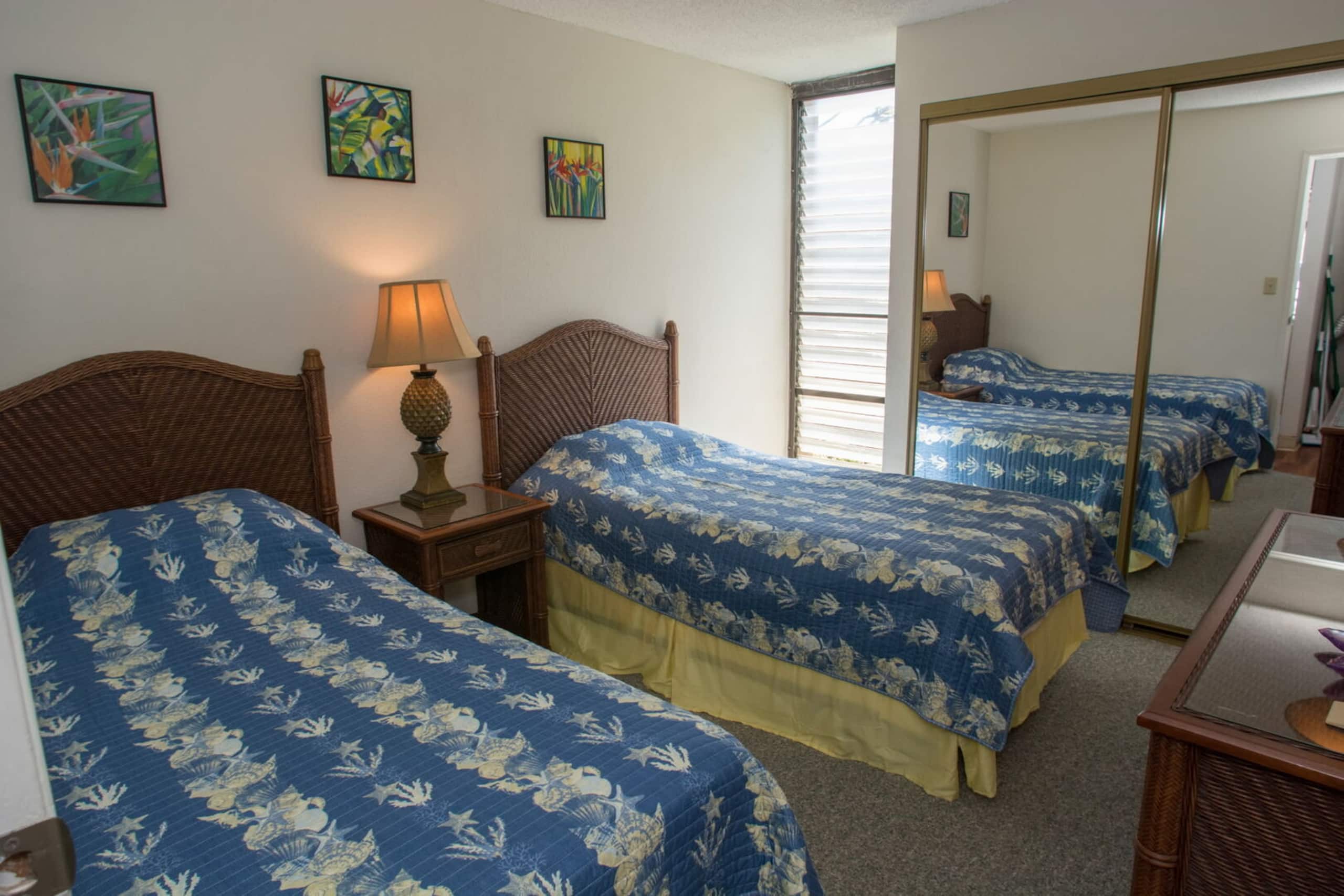 Condo in Kihei · ★4.38 · 2 bedrooms · 4 beds · 1 bath - Image 3