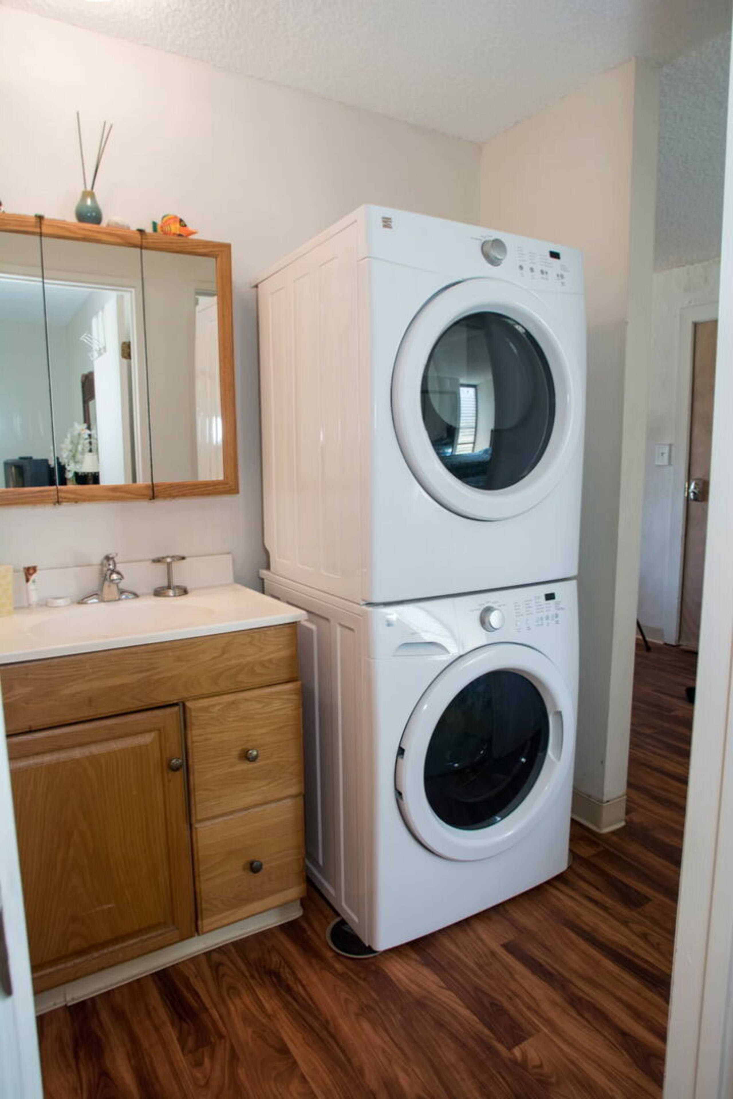 Condo in Kihei · ★4.38 · 2 bedrooms · 4 beds · 1 bath - Image 7