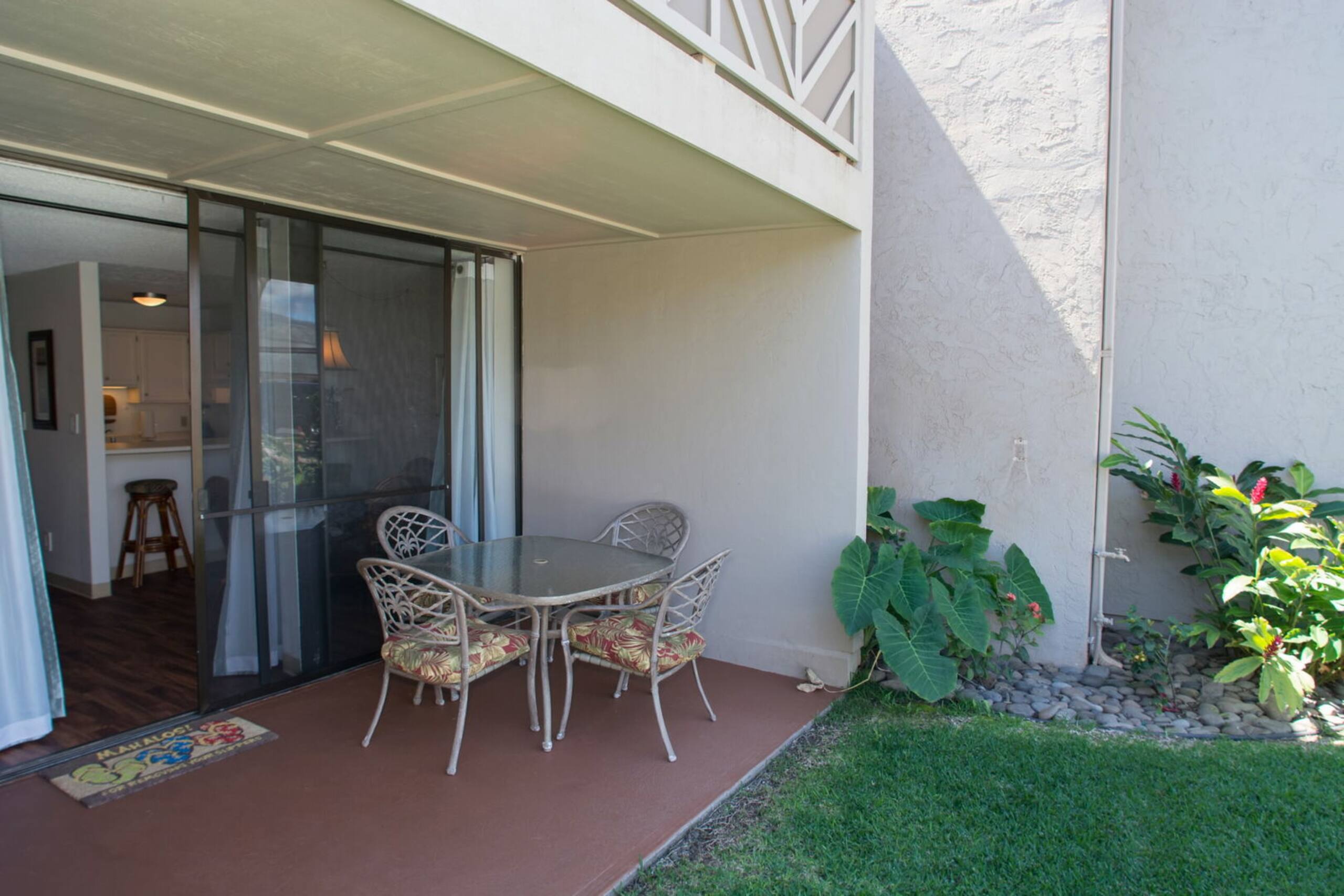 Condo in Kihei · ★4.38 · 2 bedrooms · 4 beds · 1 bath - Image 8
