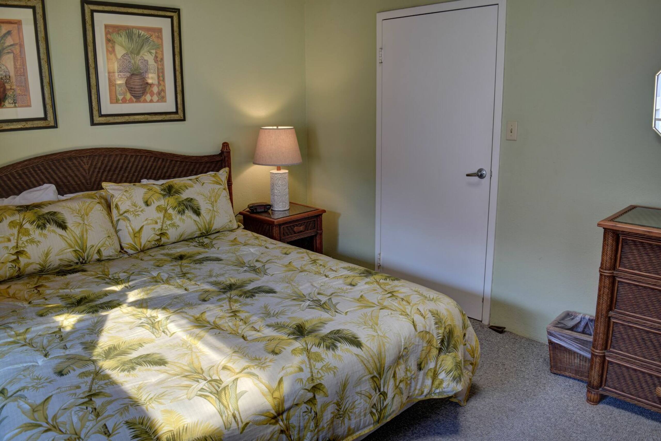 Condo in Kihei · ★4.77 · 2 bedrooms · 3 beds · 1 bath - Image 10