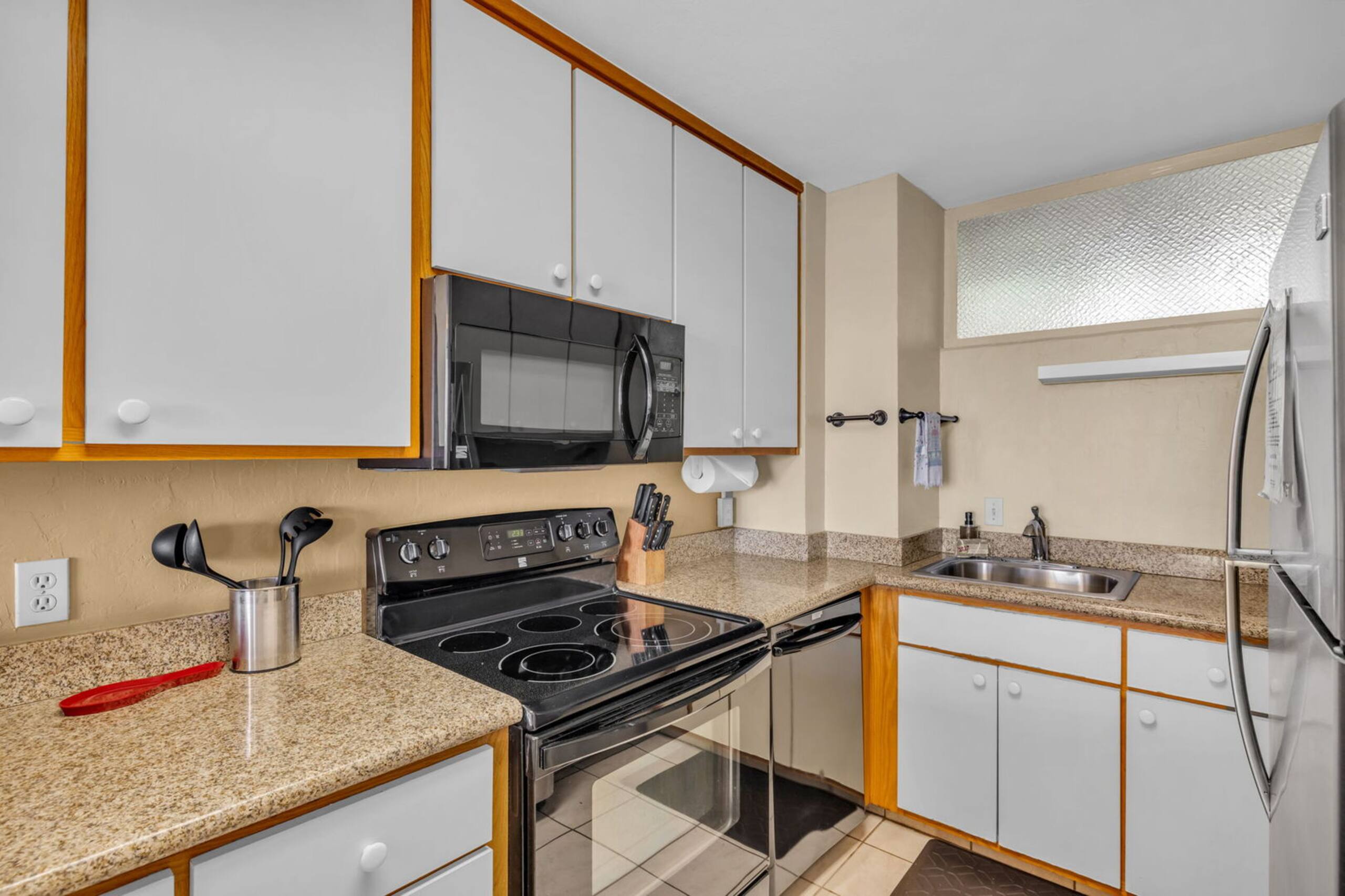 Condo in Kihei · ★4.76 · 2 bedrooms · 3 beds · 2 baths - Image 24