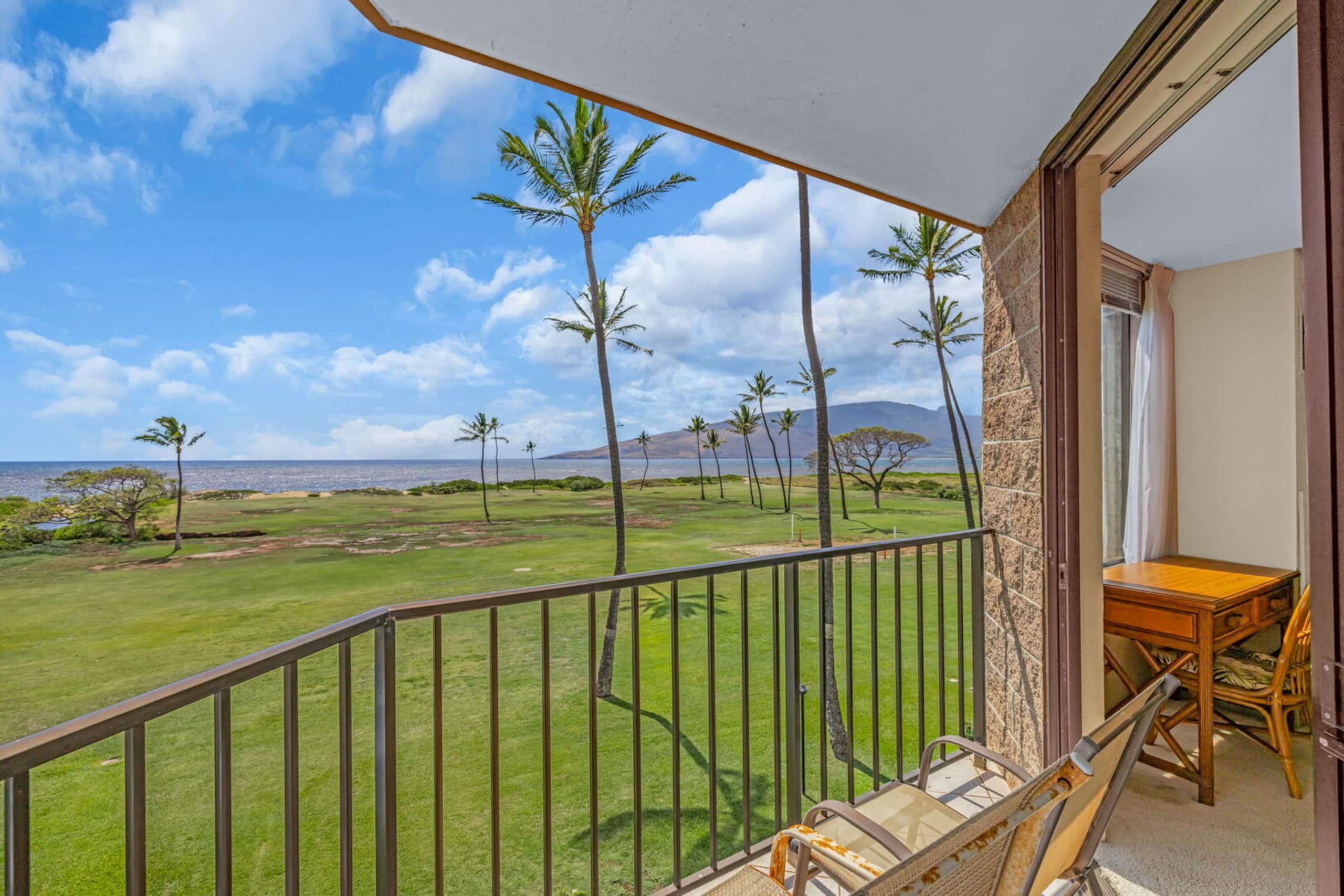 Condo in Kihei · ★4.69 · 1 bedroom · 2 beds · 1 bath - Image 24