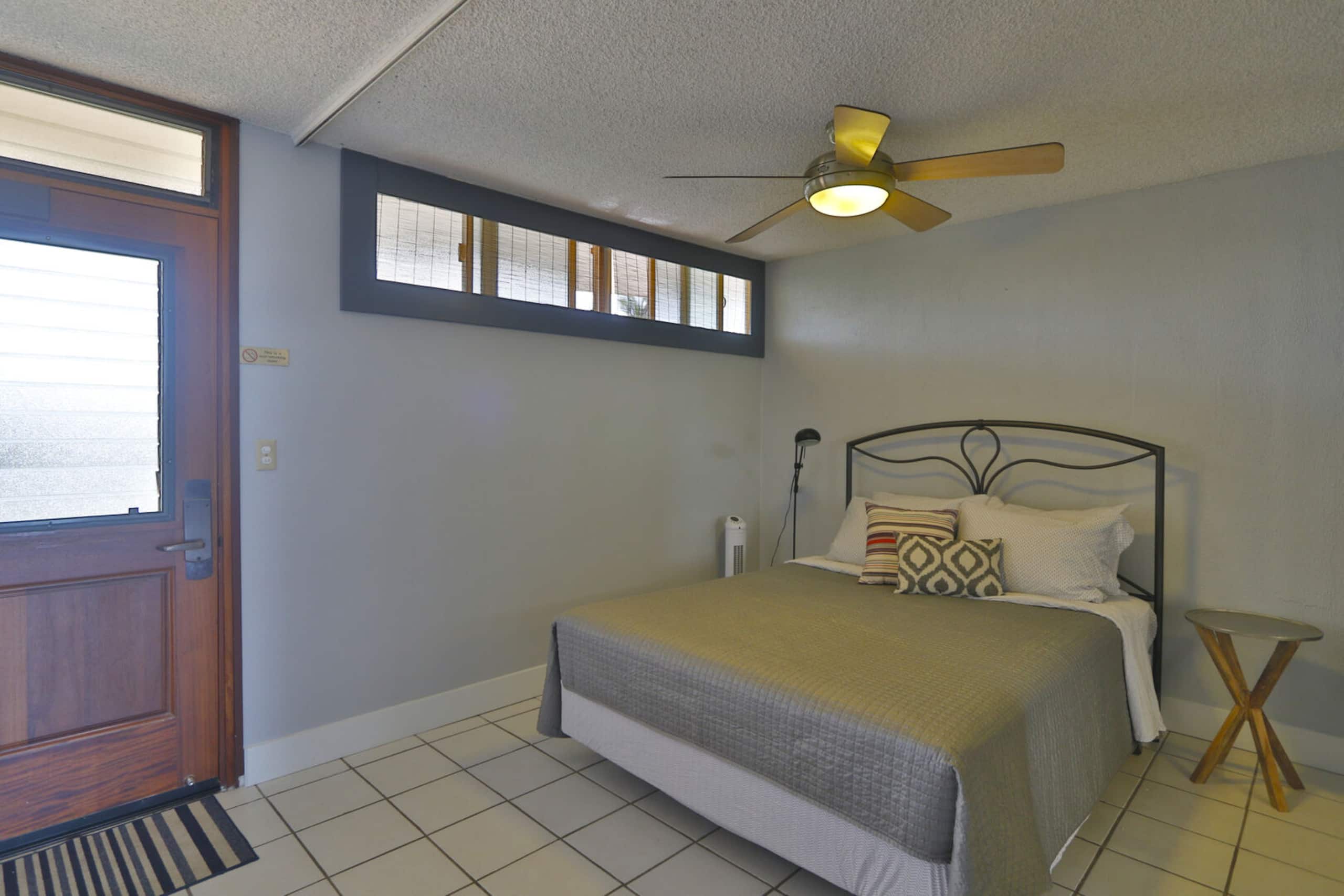 Condo in Kihei · ★4.29 · 1 bedroom · 2 beds · 1 bath - Image 5