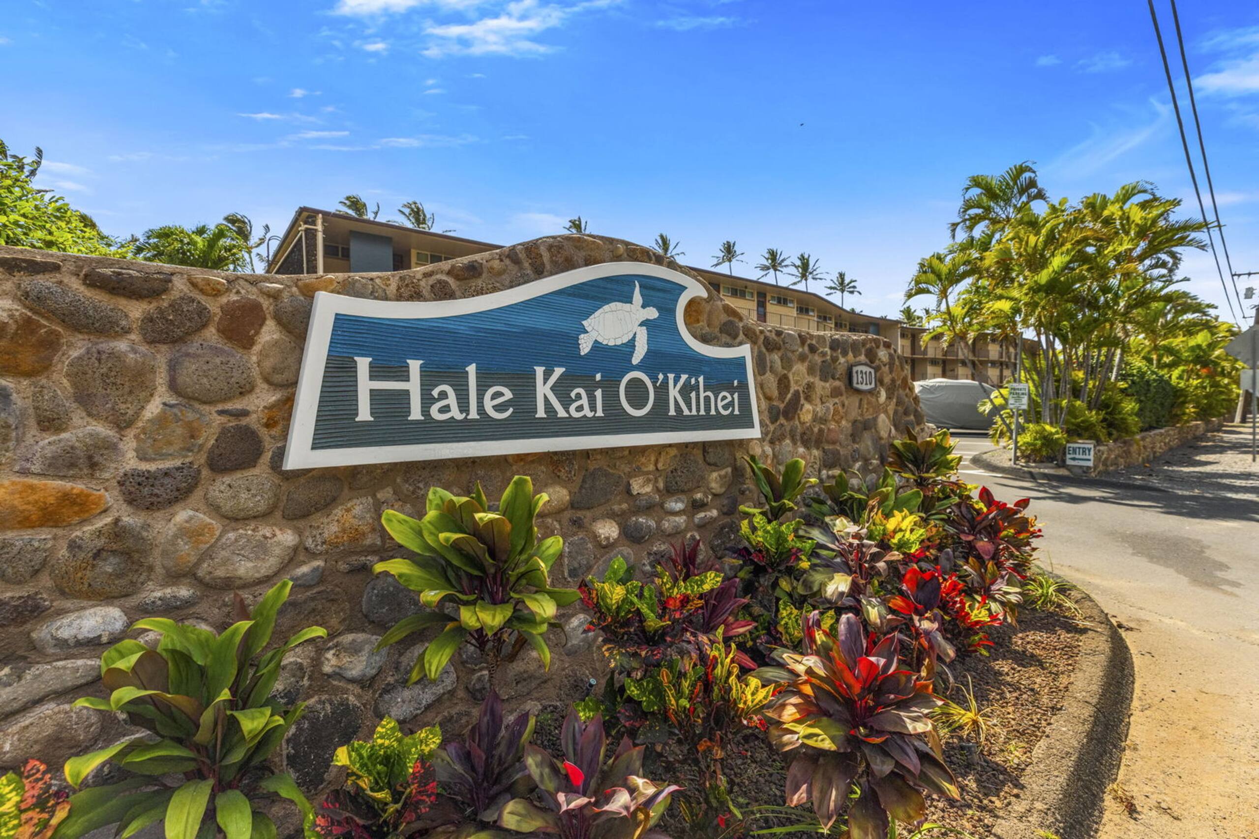 Condo in Kihei · ★4.72 · 1 bedroom · 1 bed · 1 bath - Image 39