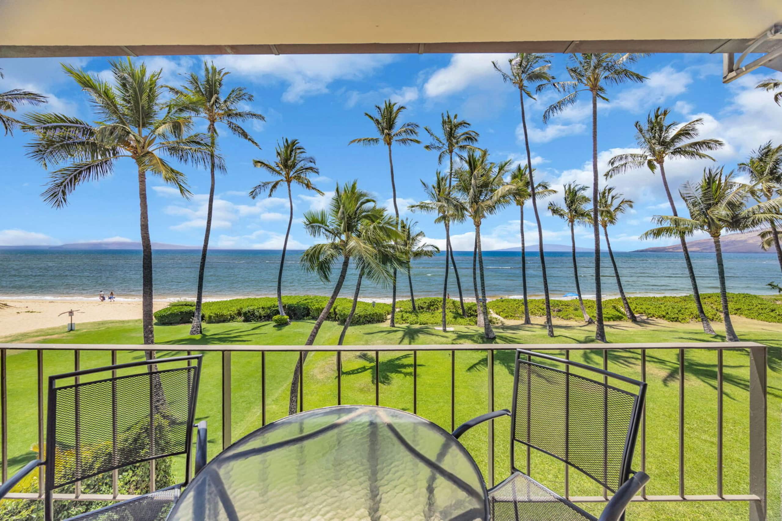 Condo in Kihei · ★4.33 · 1 bedroom · 2 beds · 1 bath - Image 17