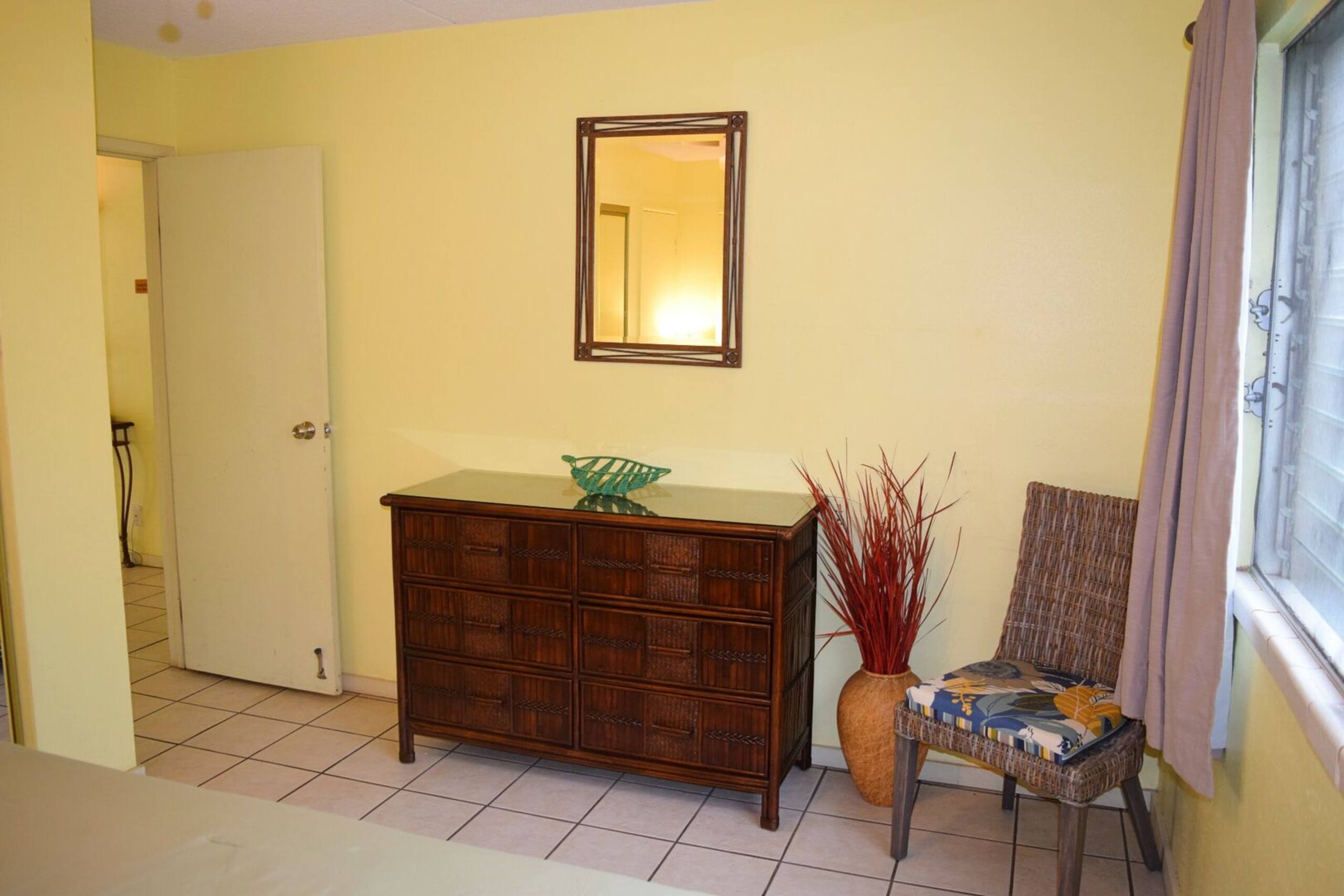 Condo in Kihei · ★4.42 · 1 bedroom · 2 beds · 1 bath - Image 12