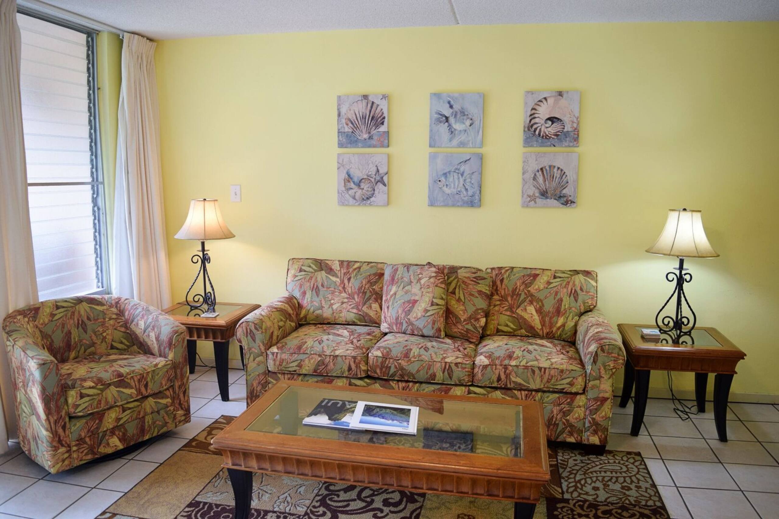 Condo in Kihei · ★4.42 · 1 bedroom · 2 beds · 1 bath - Image 1