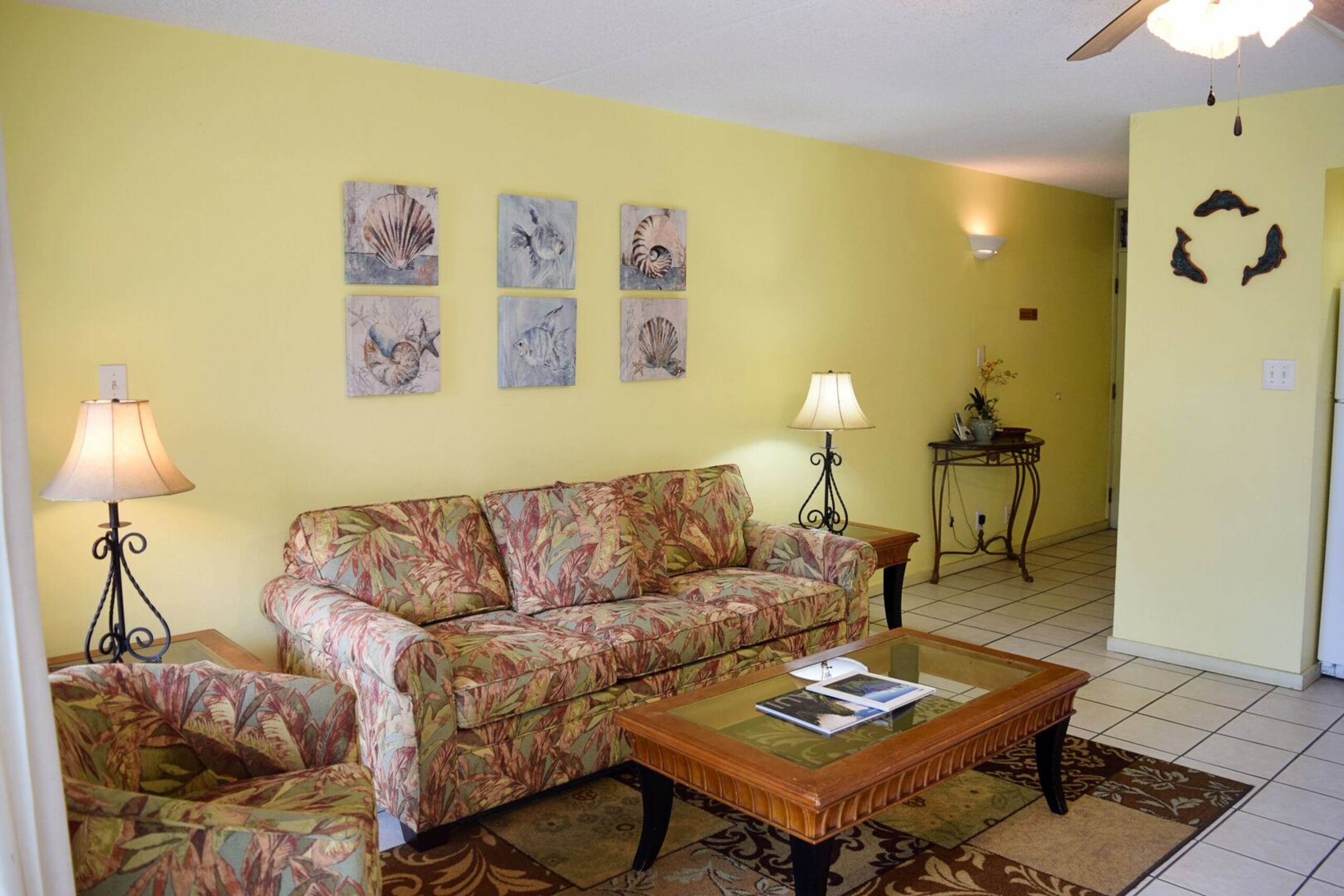Condo in Kihei · ★4.42 · 1 bedroom · 2 beds · 1 bath - Image 3