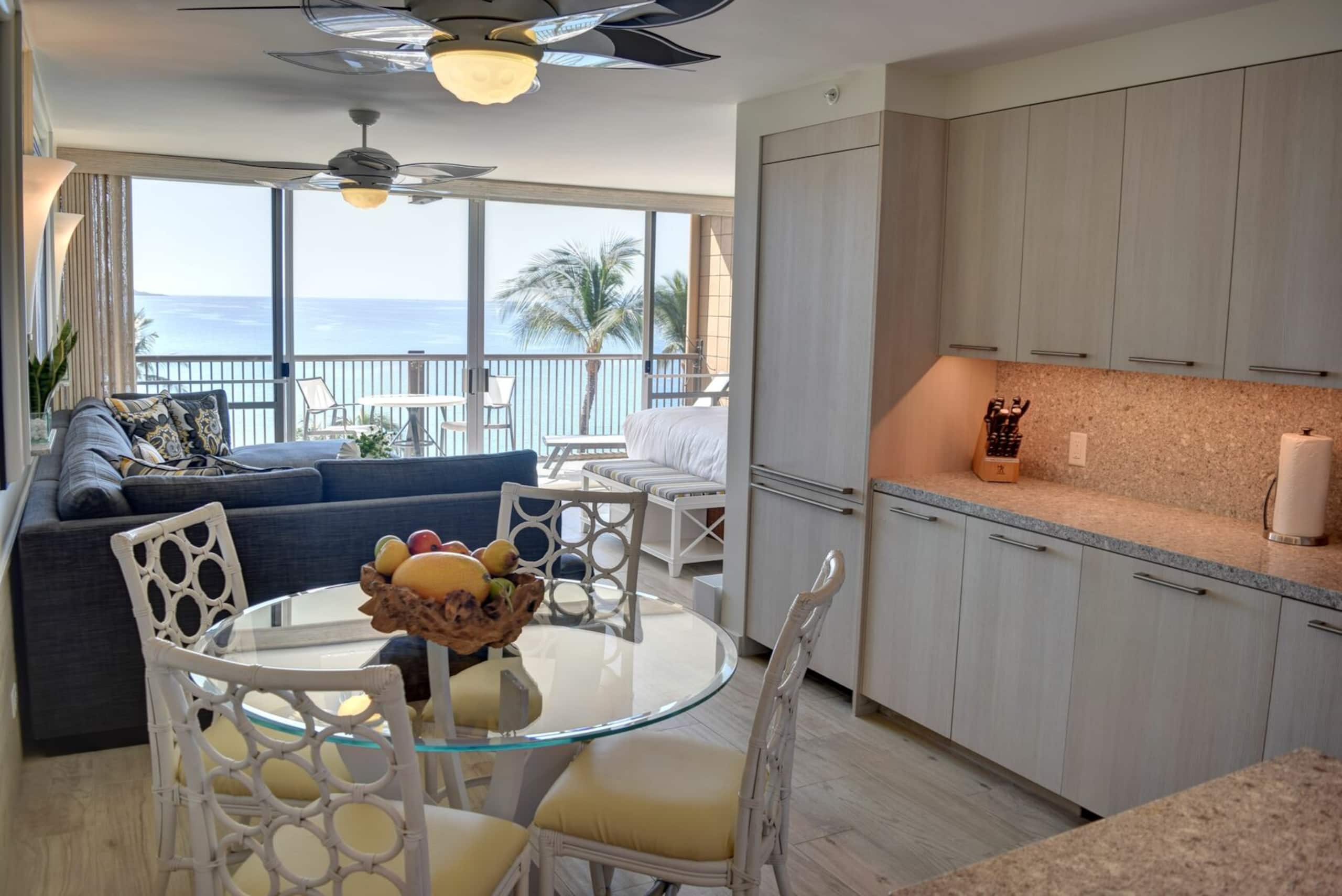 Condo in Kihei · ★5.0 · 2 bedrooms · 2 beds · 2 baths - Image 2