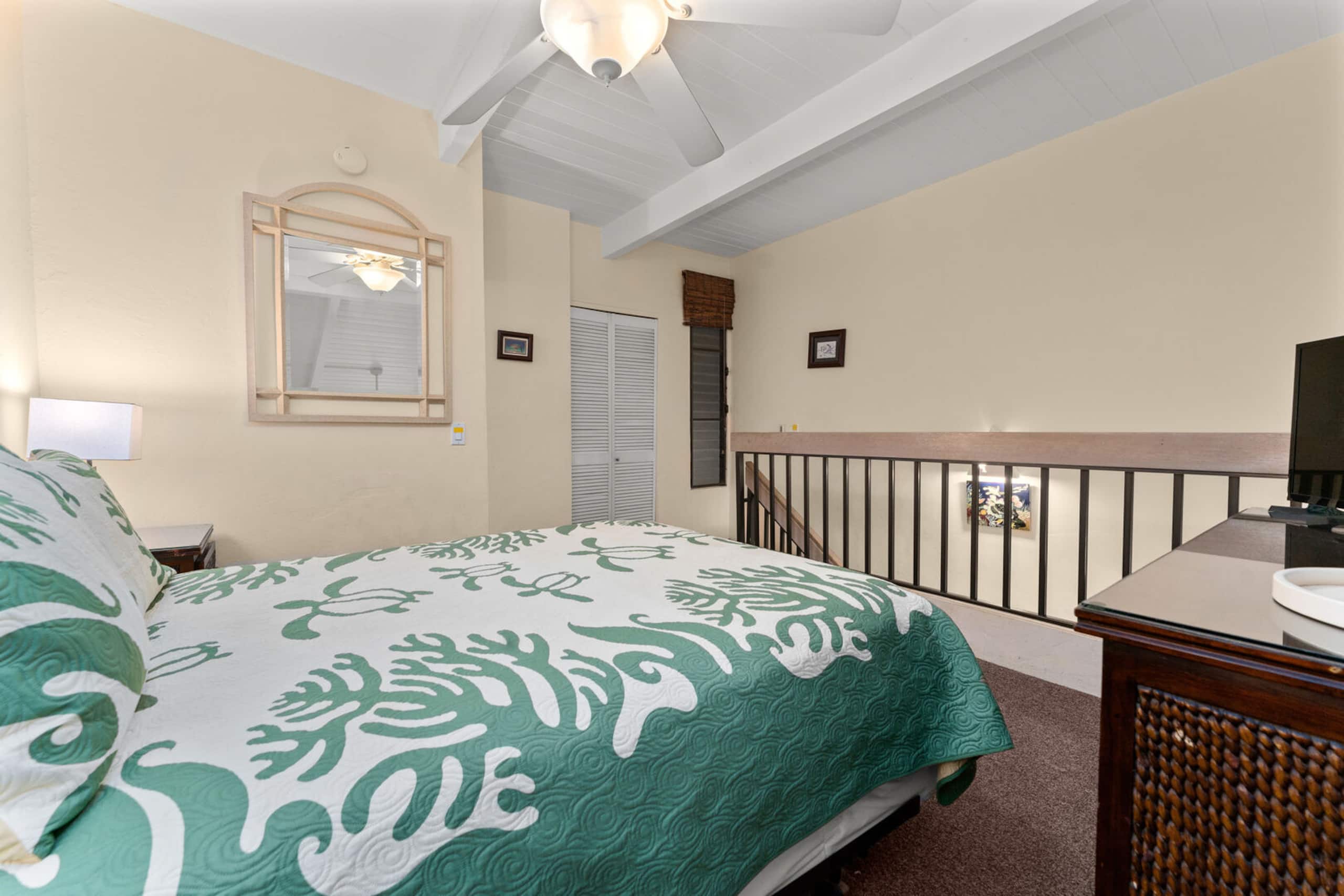 Condo in Kihei · ★4.55 · 2 bedrooms · 2 beds · 2 private baths - Image 35