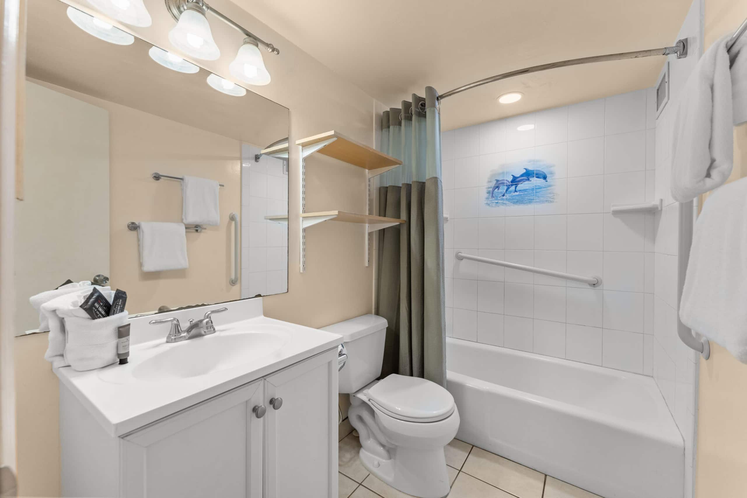 Condo in Kihei · ★4.55 · 2 bedrooms · 2 beds · 2 private baths - Image 19