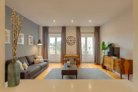 Vitoria Duplex Apartment by DA'Home