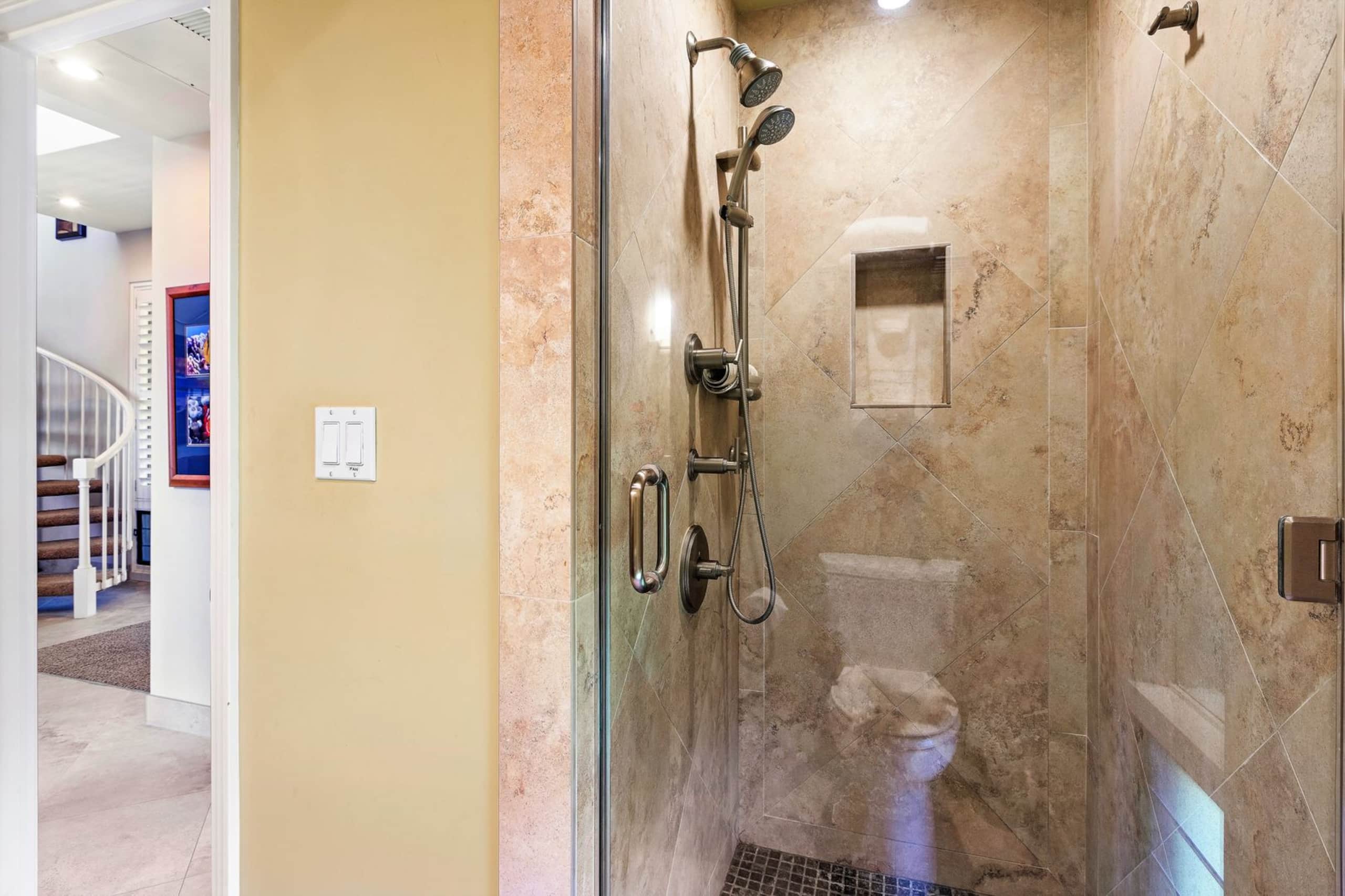 Villa in Lahaina · ★5.0 · 2 bedrooms · 3 beds · 3 baths - Image 28