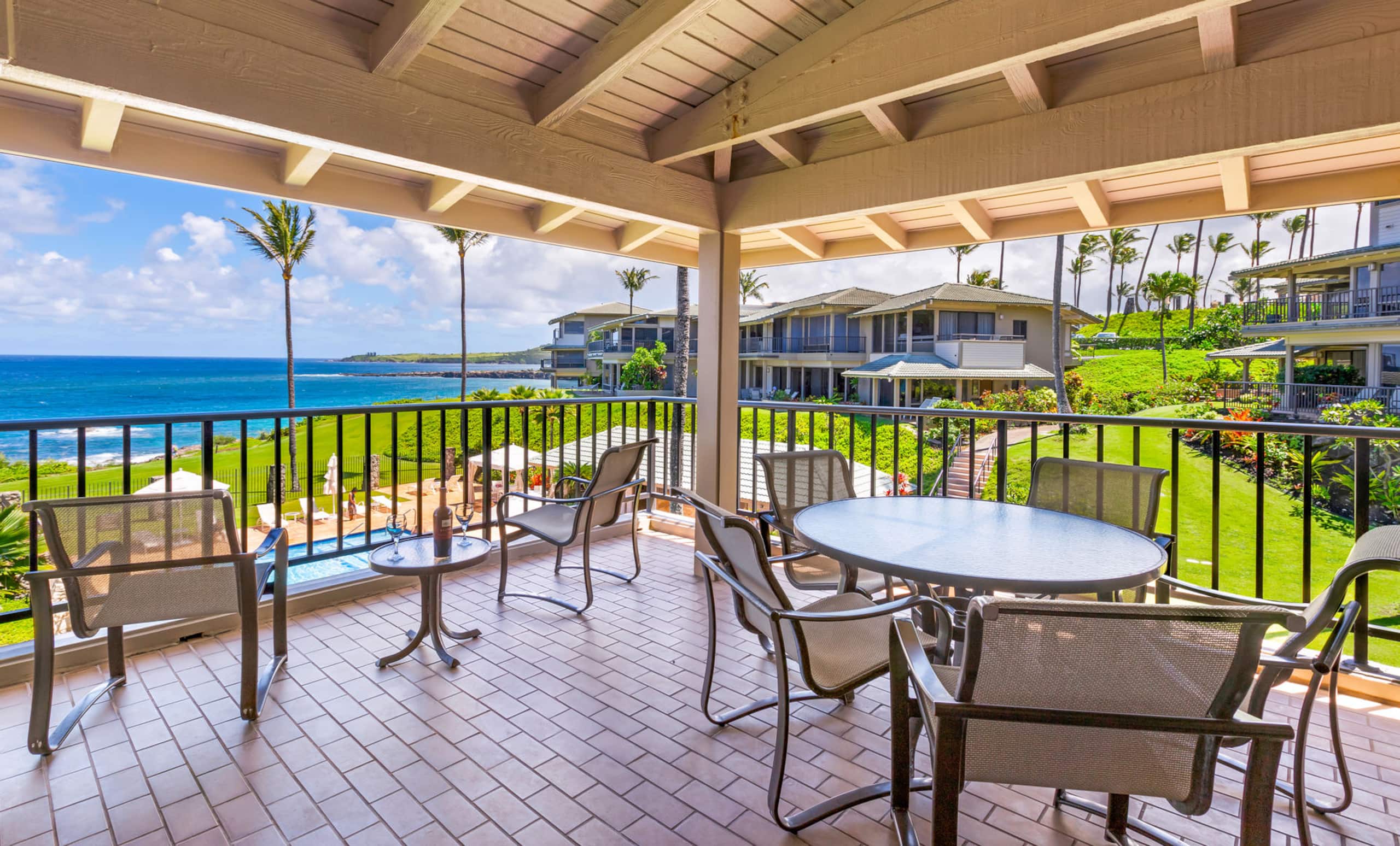 Villa in Lahaina · ★5.0 · 2 bedrooms · 3 beds · 3 baths - Image 13