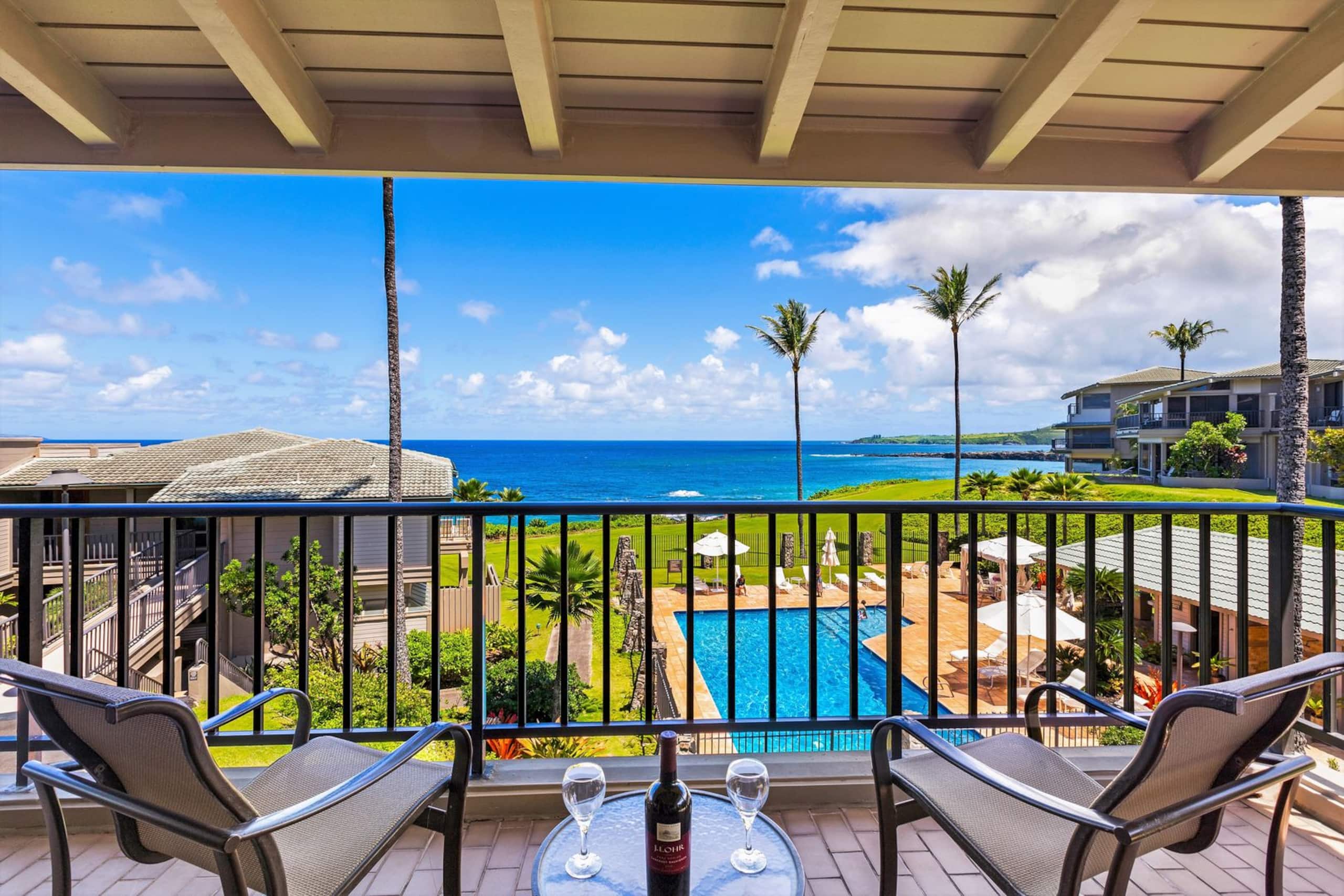 Villa in Lahaina · ★5.0 · 2 bedrooms · 3 beds · 3 baths - Image 14