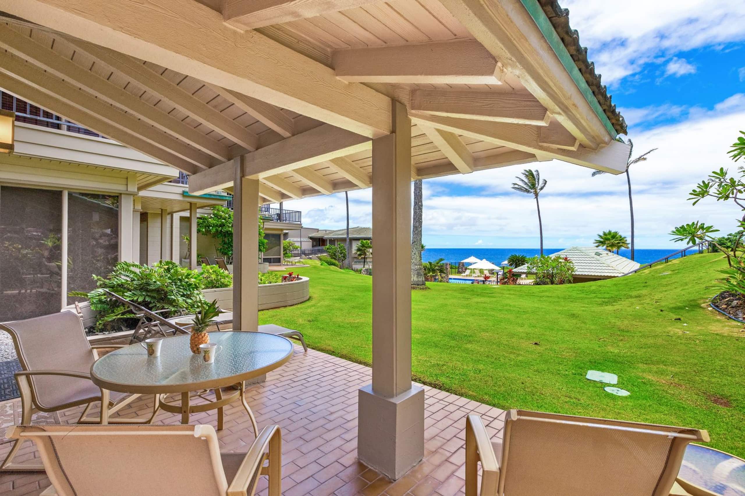 Villa in Lahaina · ★5.0 · 1 bedroom · 2 beds · 2 baths - Image 3