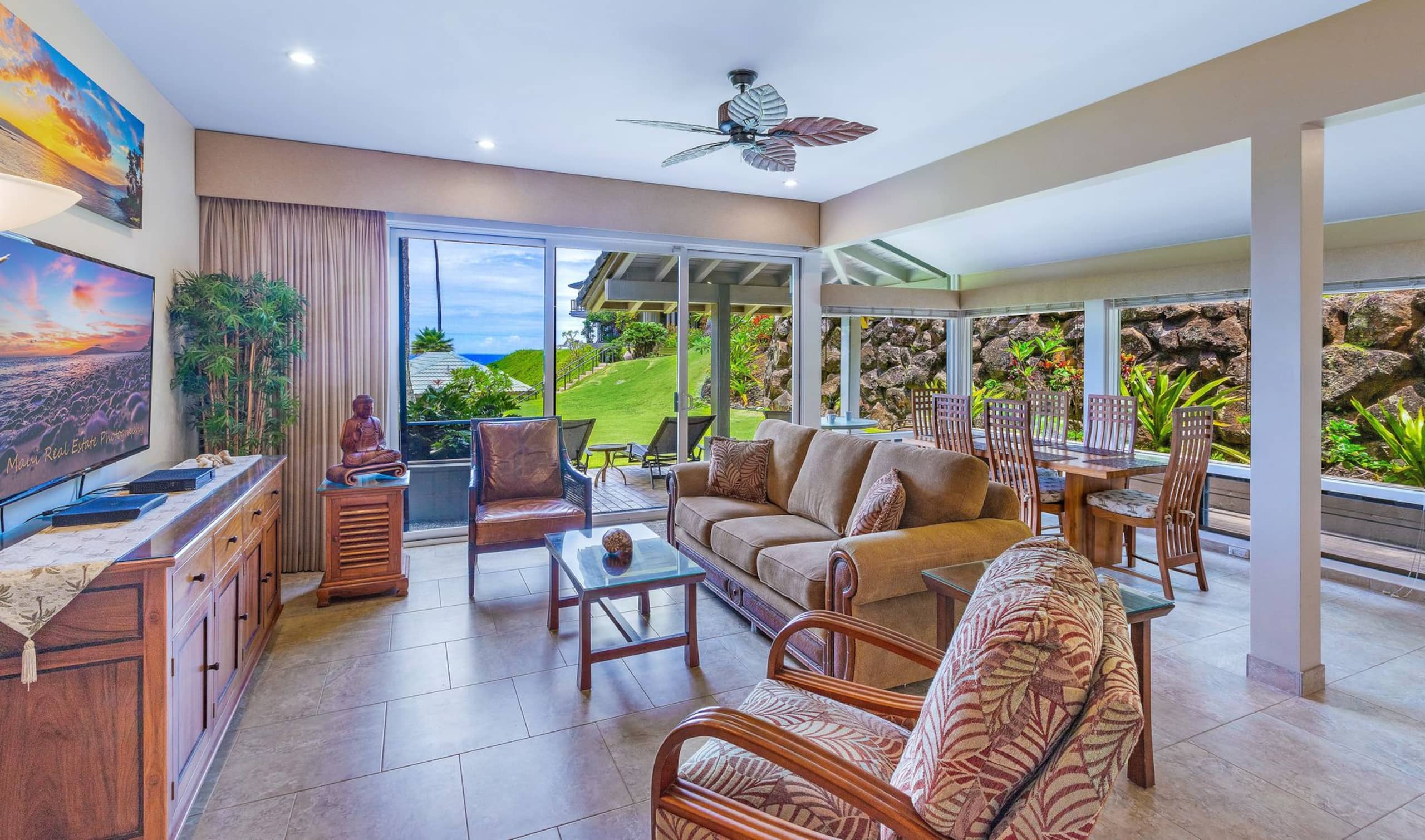 Villa in Lahaina · ★5.0 · 1 bedroom · 2 beds · 2 baths - Image 8