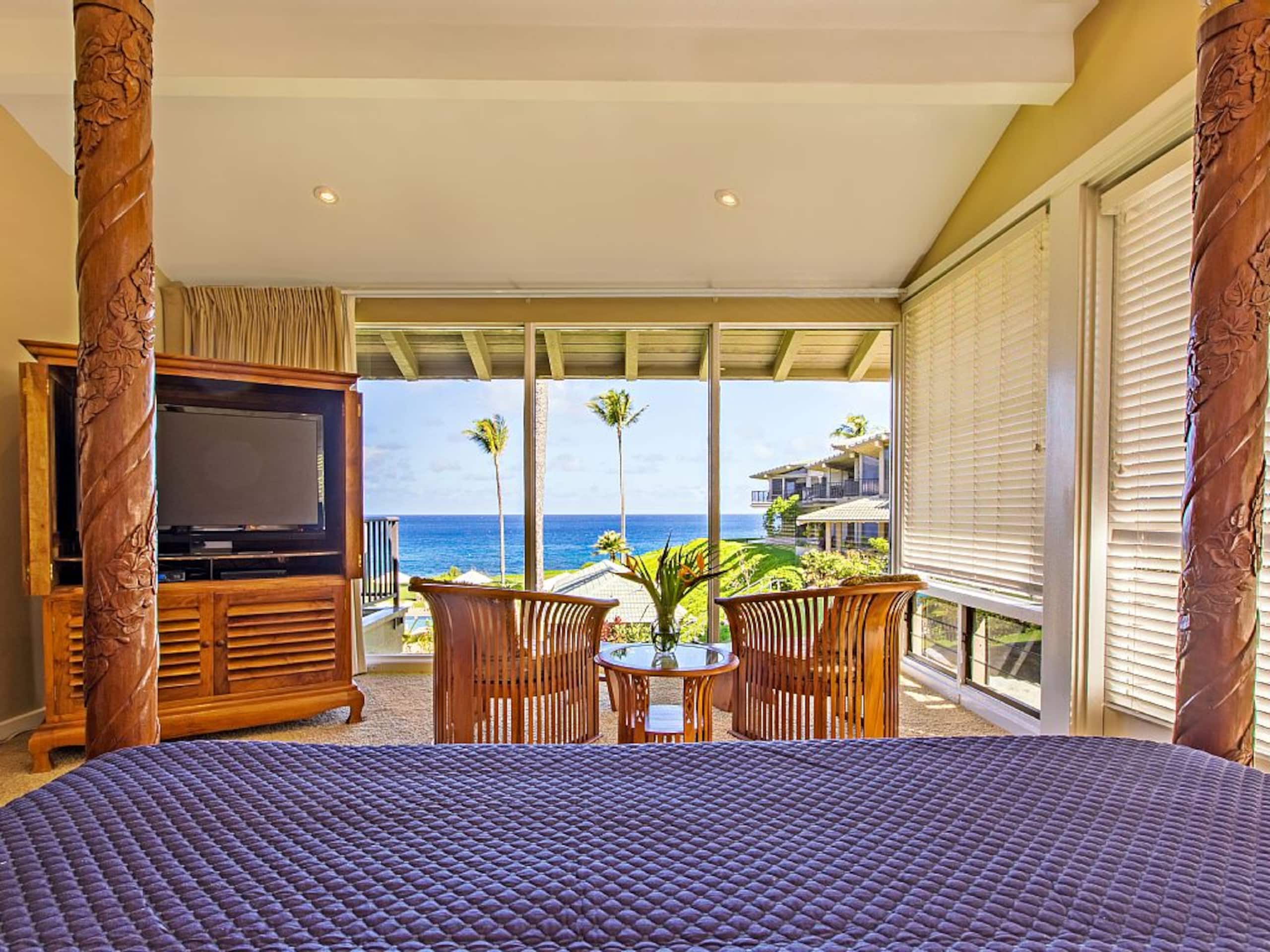 Villa in Lahaina · ★5.0 · 1 bedroom · 2 beds · 2 baths - Image 24