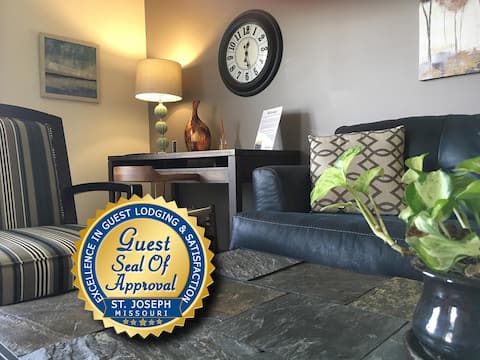 A Very Clean 2-Bedroom With Great Amenities