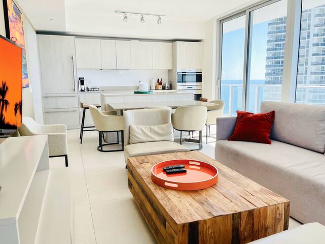 LF918 Divine 2 Bedroom Apartment @ Lyfe Resort gallery image 3