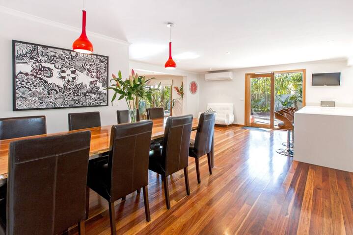 Point Leo Beach House – Point Leo gallery image 5