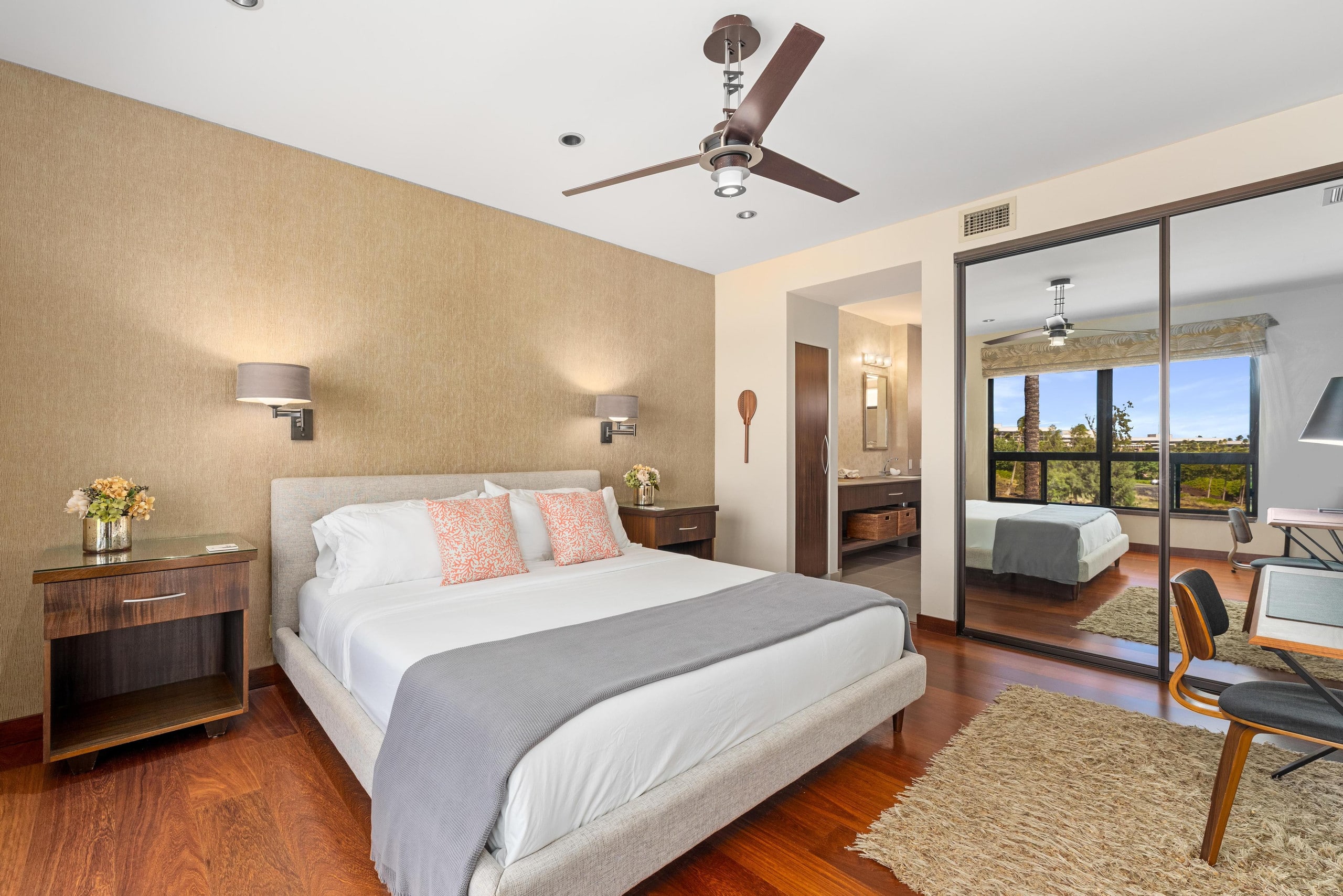 Spacious Lanai/Modern Decor. 303 Shores at - Photo 2