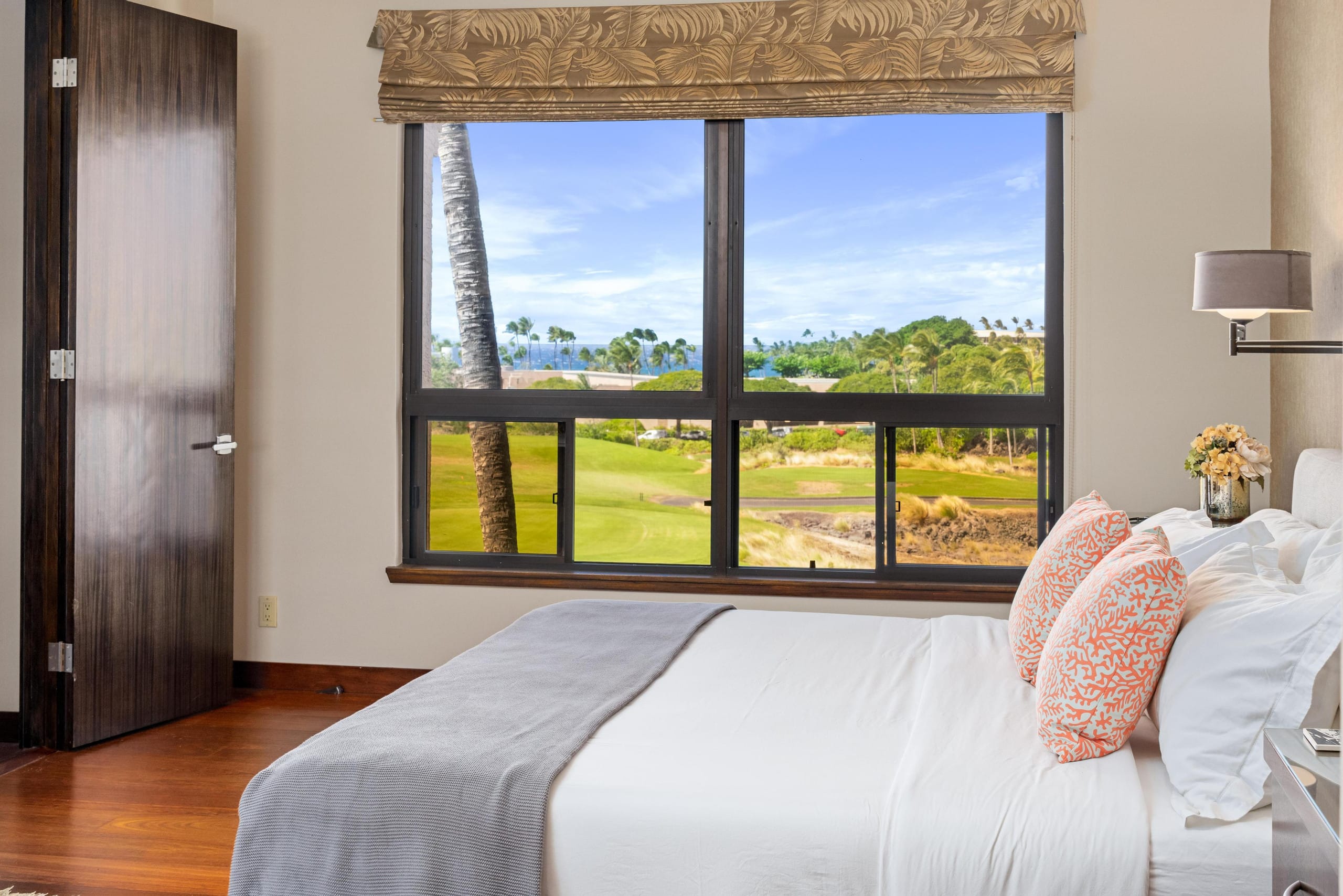 Spacious Lanai/Modern Decor. 303 Shores at - Photo 3