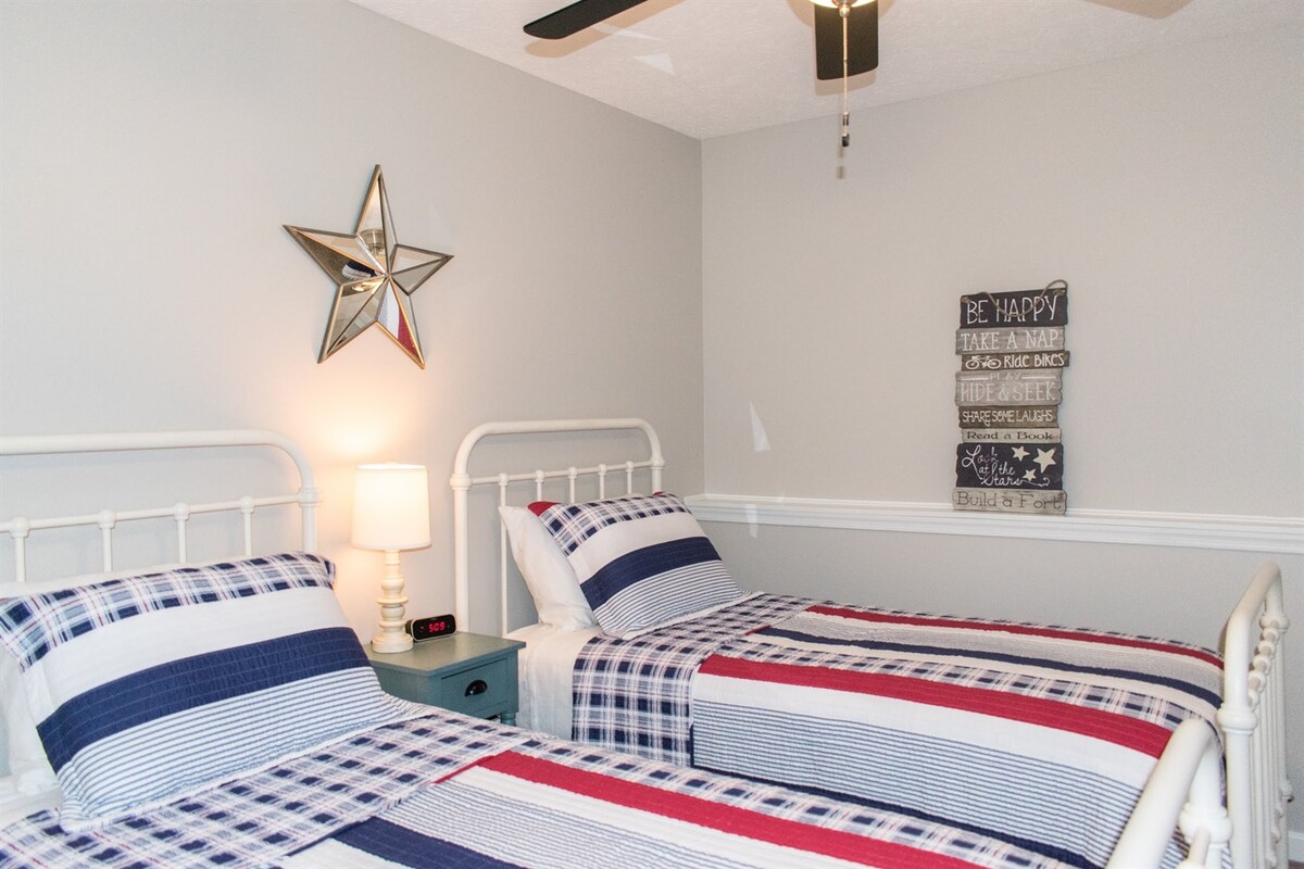 ห้องนอน #2 มีเตียงแฝด 2 หลัง