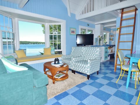 Successful Airbnb property: Magical, Private Waterfront Retreat with Dock in Boothbay Harbor
