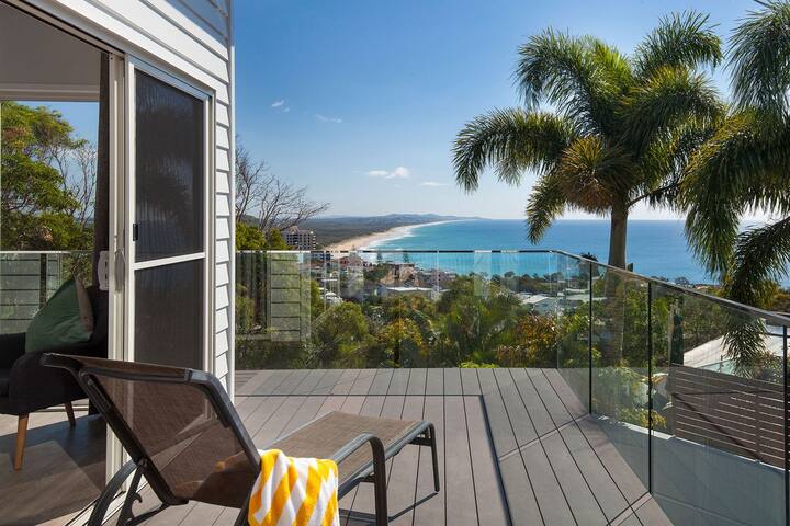 Ocean View Beach House – amazing views gallery image 3