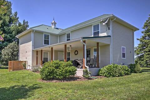 'Anny's Farm House' in Round Hill Wine Country!