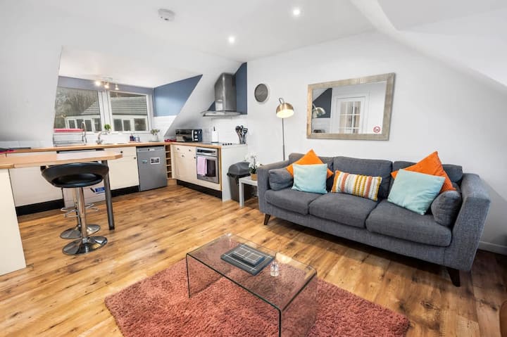 Incredible Central Oban Location With Tower Views - Oban