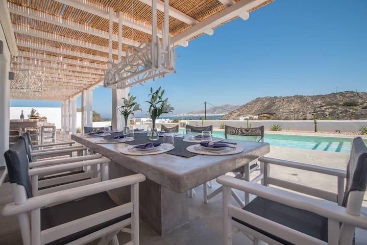 Villa Sole, Pool, Jacuzzi, Seaview gallery image 5