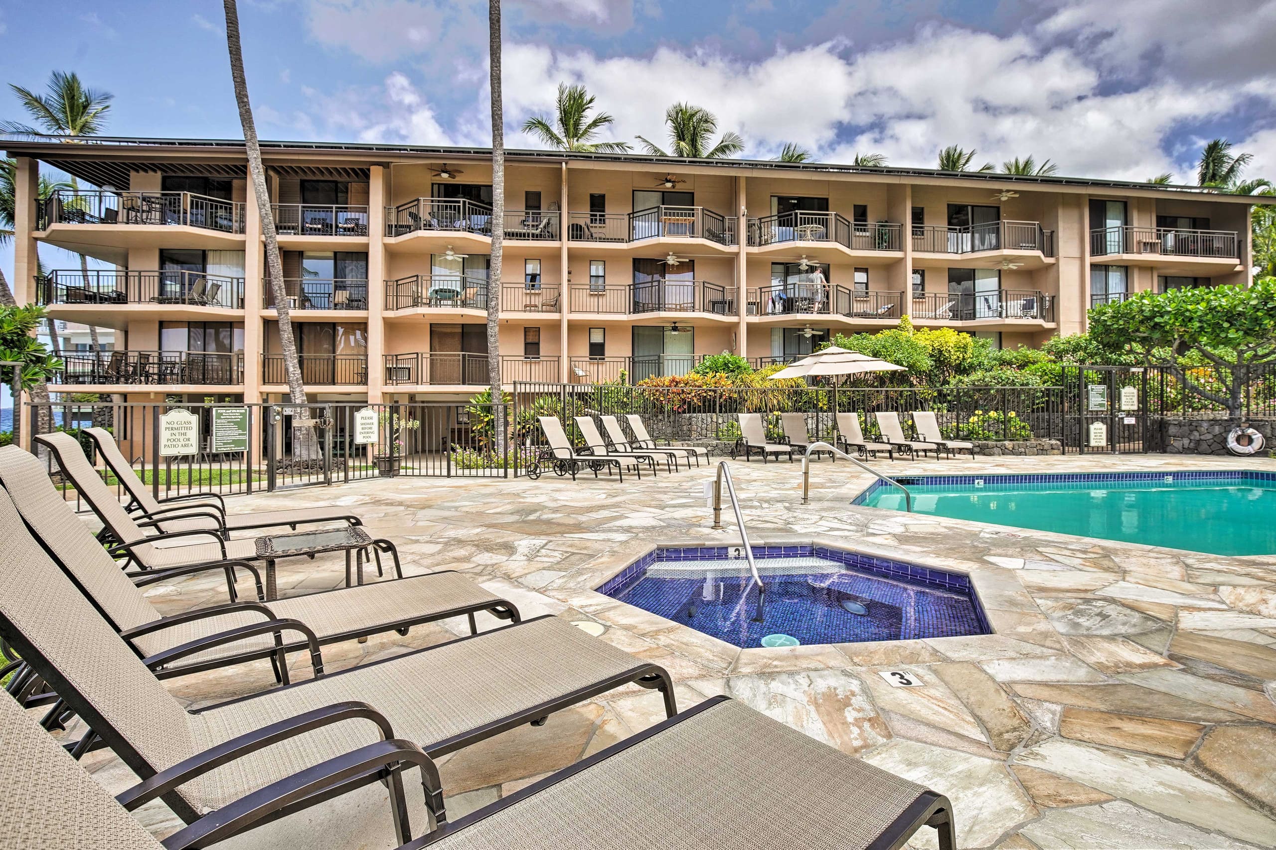 Condo in Kailua-Kona · ★4.59 · 2 bedrooms · 3 beds · 2 shared baths - Image 26