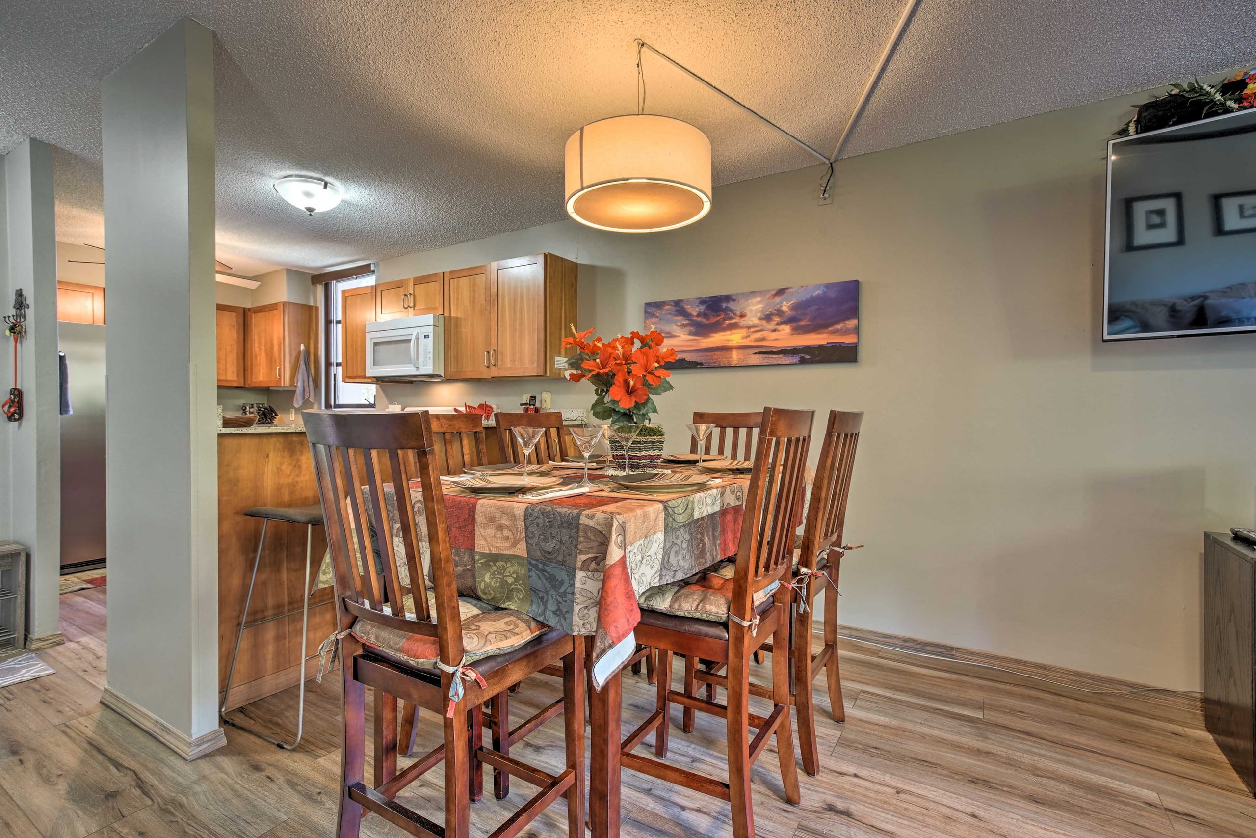 Condo in Kailua-Kona · ★4.59 · 2 bedrooms · 3 beds · 2 shared baths - Image 9