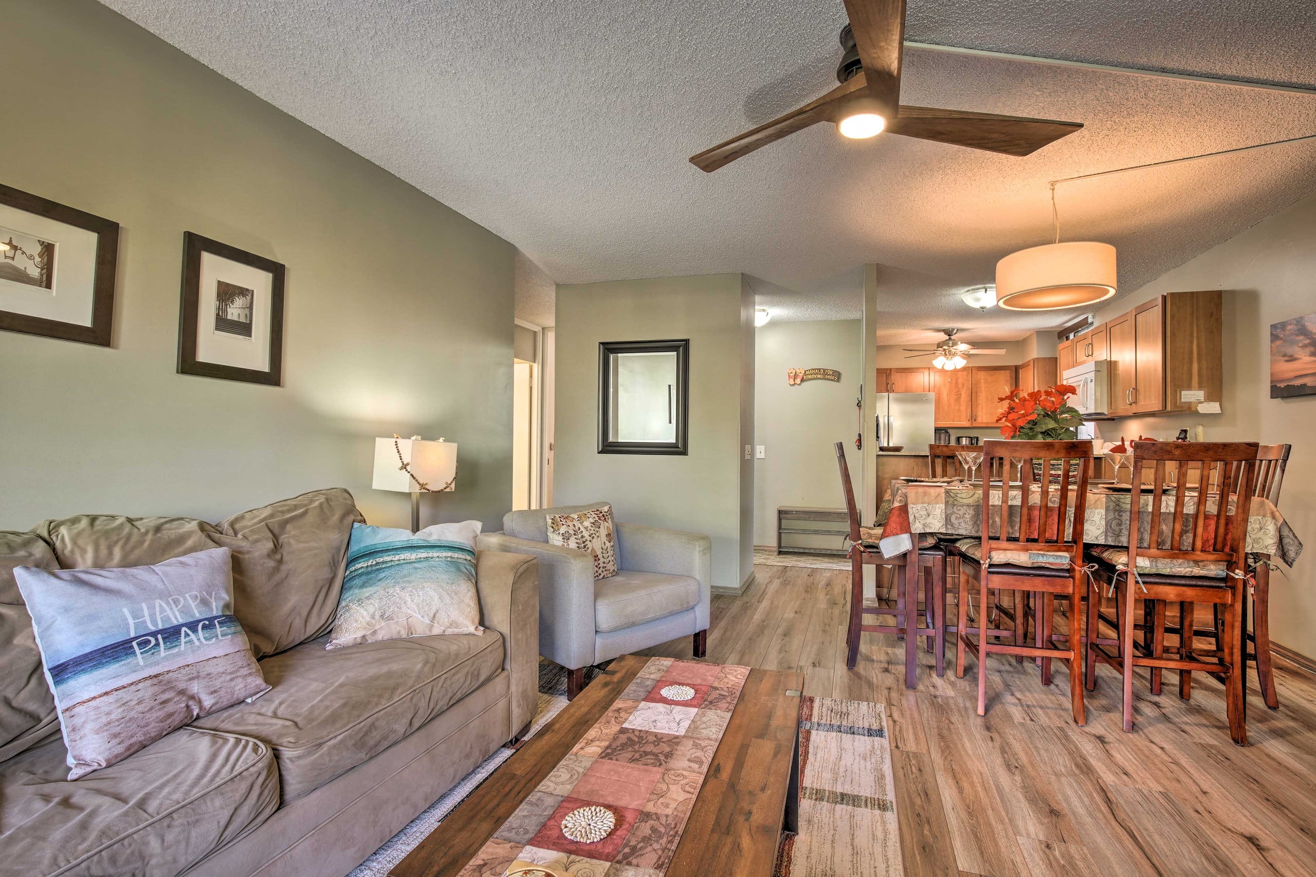 Condo in Kailua-Kona · ★4.59 · 2 bedrooms · 3 beds · 2 shared baths - Image 7