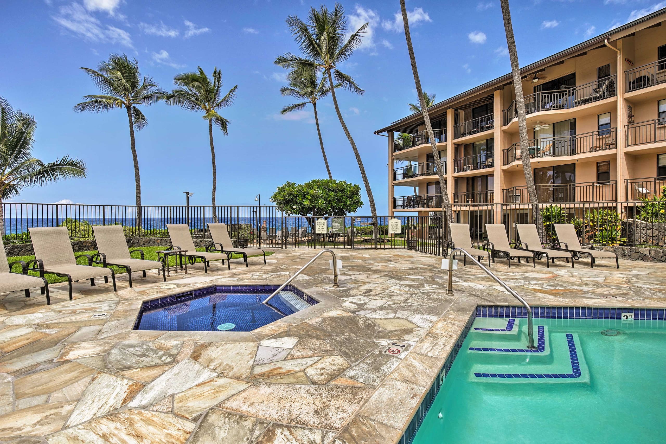 Condo in Kailua-Kona · ★4.59 · 2 bedrooms · 3 beds · 2 shared baths - Image 25