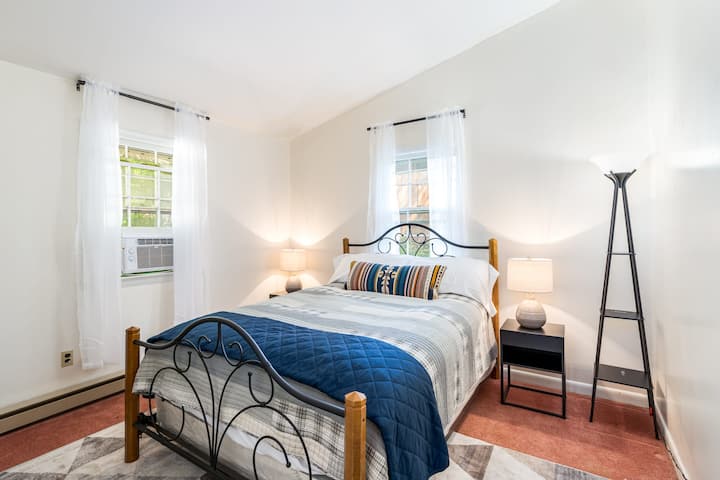 Chambre 1 - Lit Queen