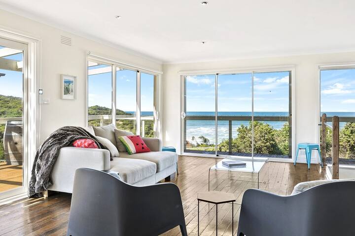 Eagle Rock Nest I Sandy Gully Beach at your doorst gallery image 3