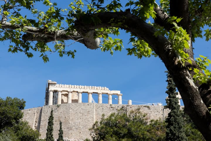 Unbeatable Acropolis | Elegant 2-Bedroom Apartment