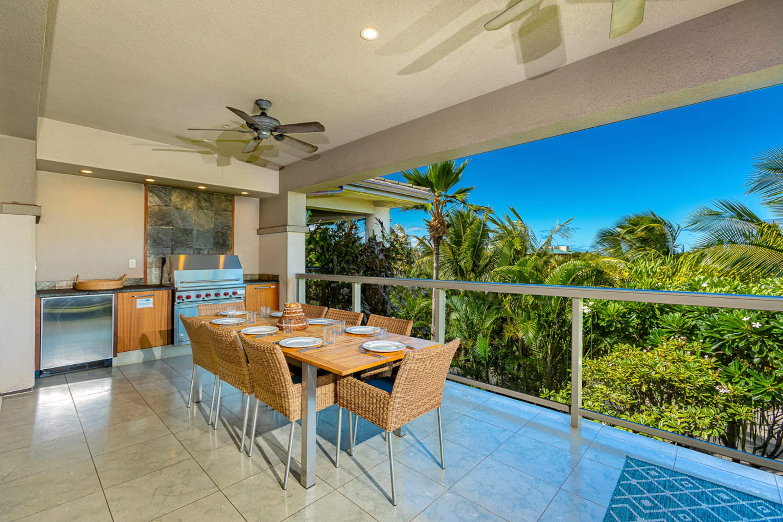 Townhouse in Kihei · ★4.95 · 3 bedrooms · 4 beds · 3.5 baths - Image 2