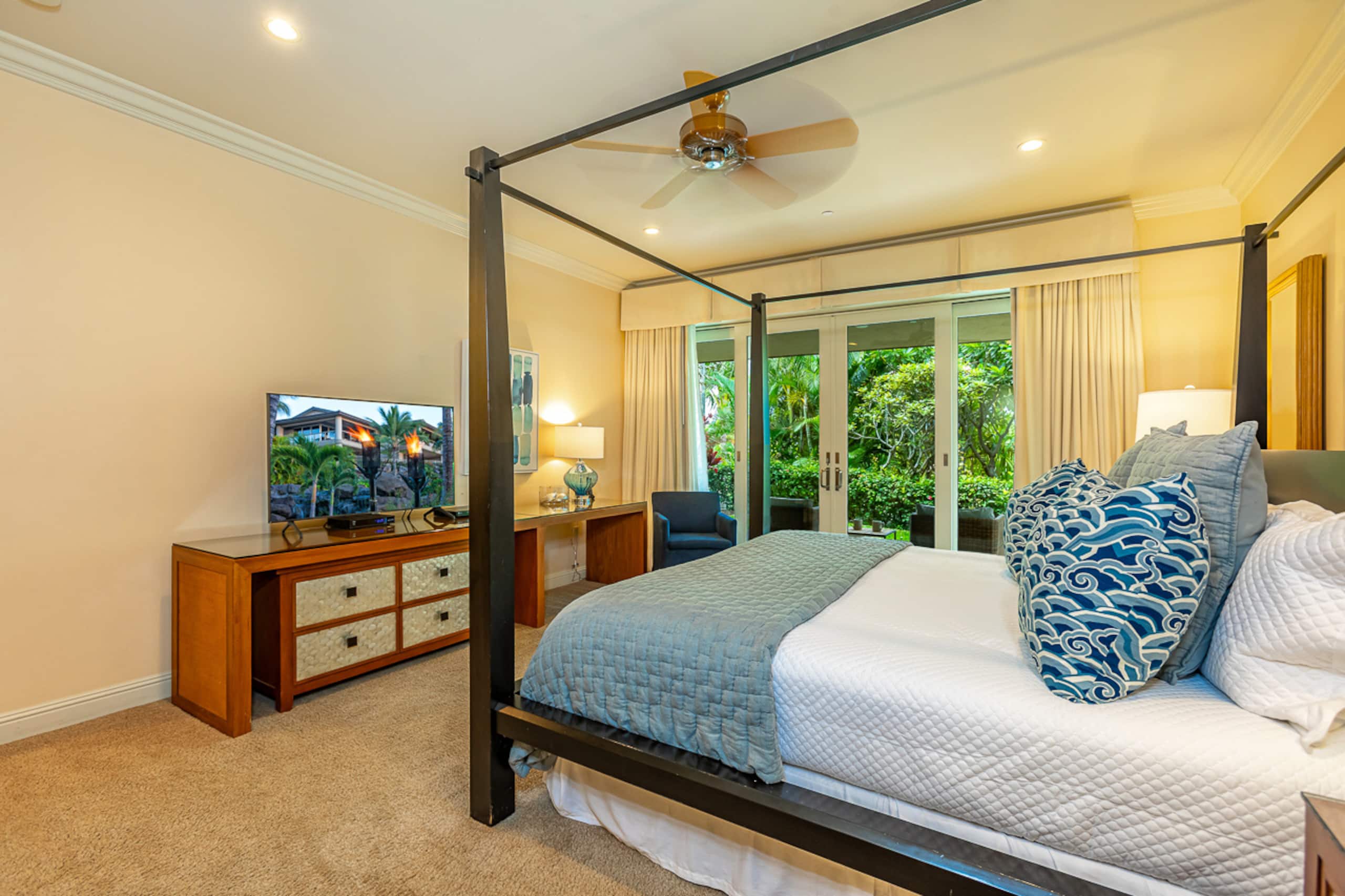 Townhouse in Kihei · ★4.95 · 3 bedrooms · 4 beds · 3.5 baths - Image 25
