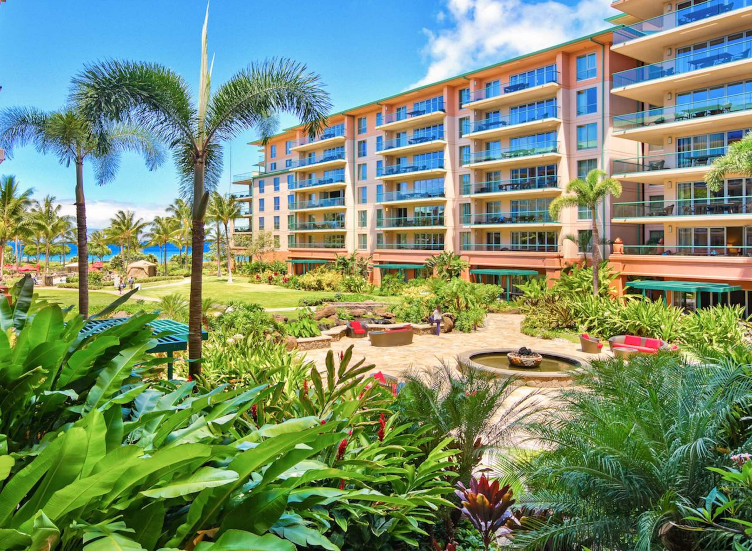 Condo in Lahaina · ★4.92 · 1 bedroom · 2 beds · 1 bath - Image 19