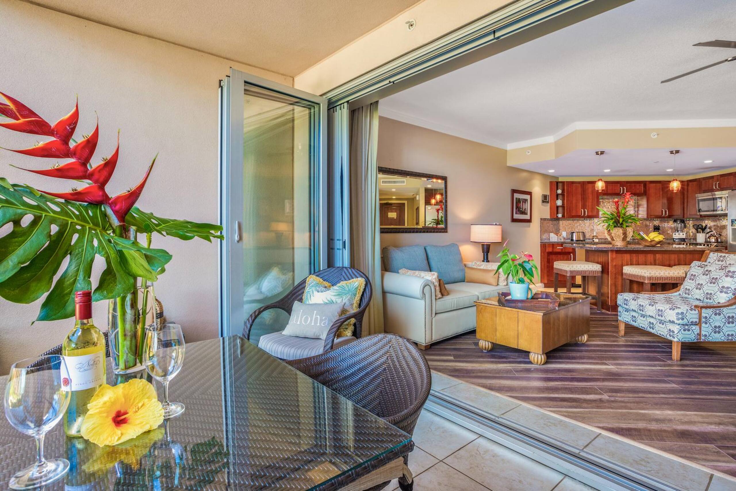 Condo in Lahaina · ★4.92 · 1 bedroom · 2 beds · 1 bath - Image 4