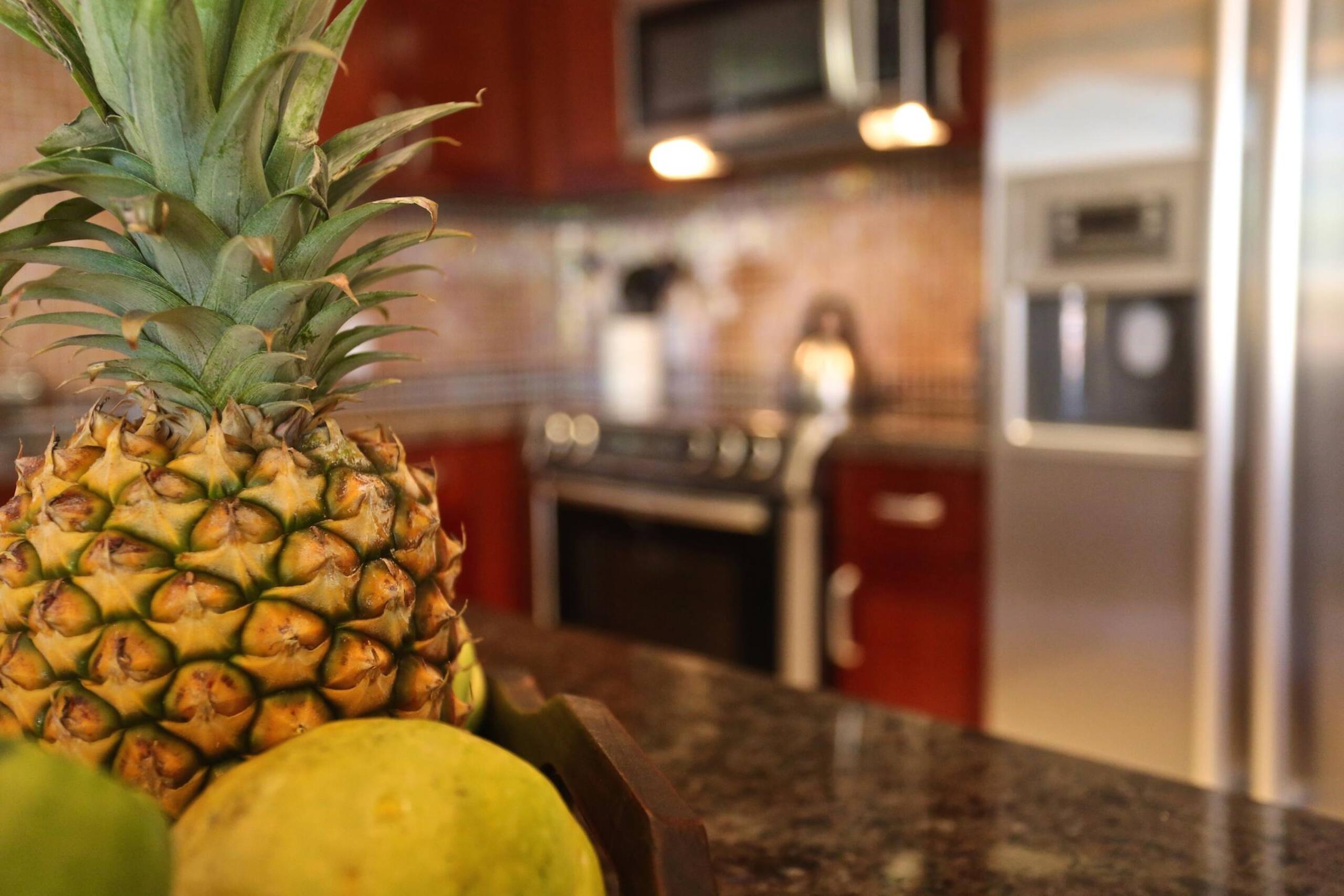 Condo in Lahaina · ★4.92 · 1 bedroom · 2 beds · 1 bath - Image 8